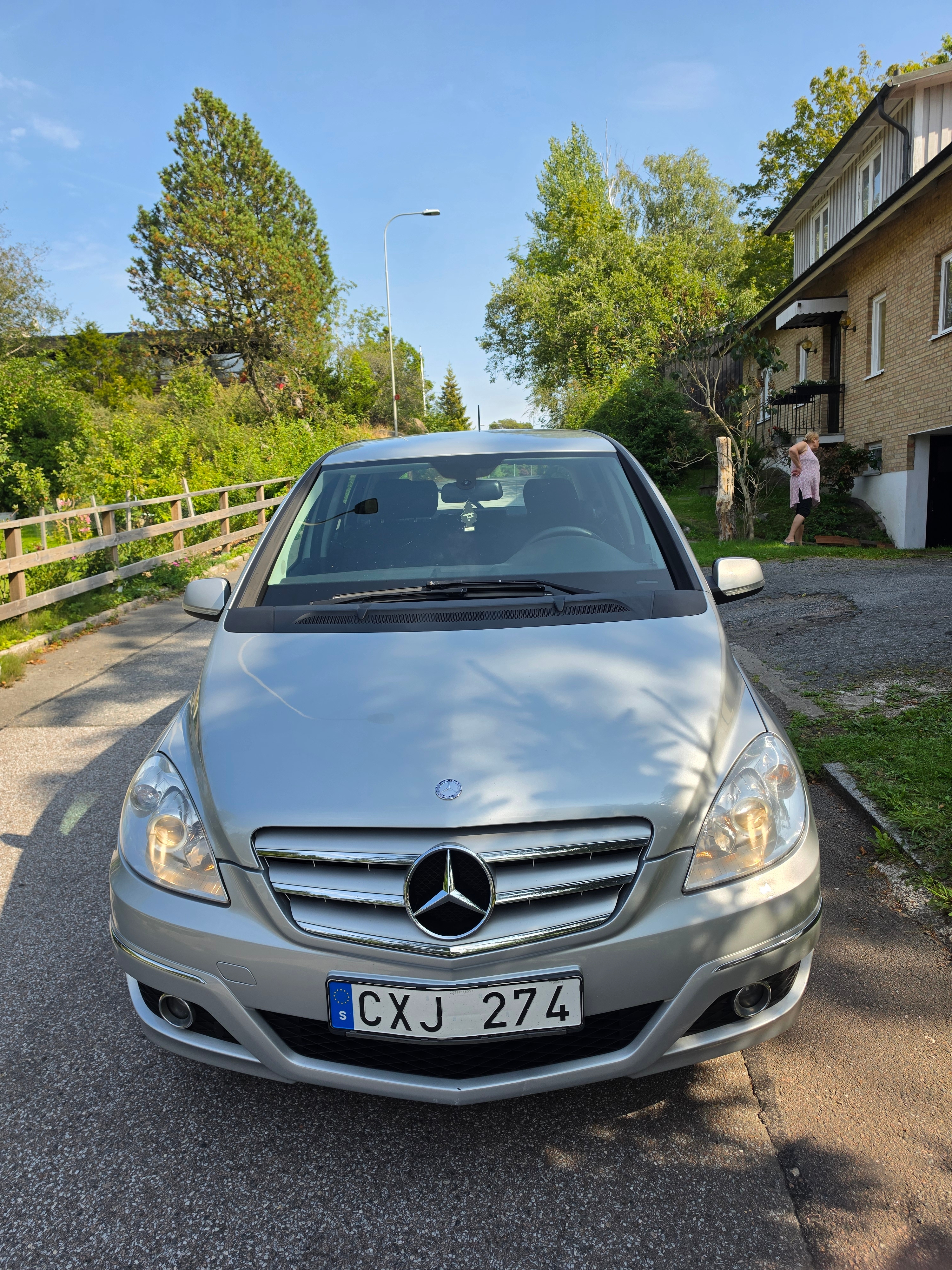 Mercedes-Benz B
