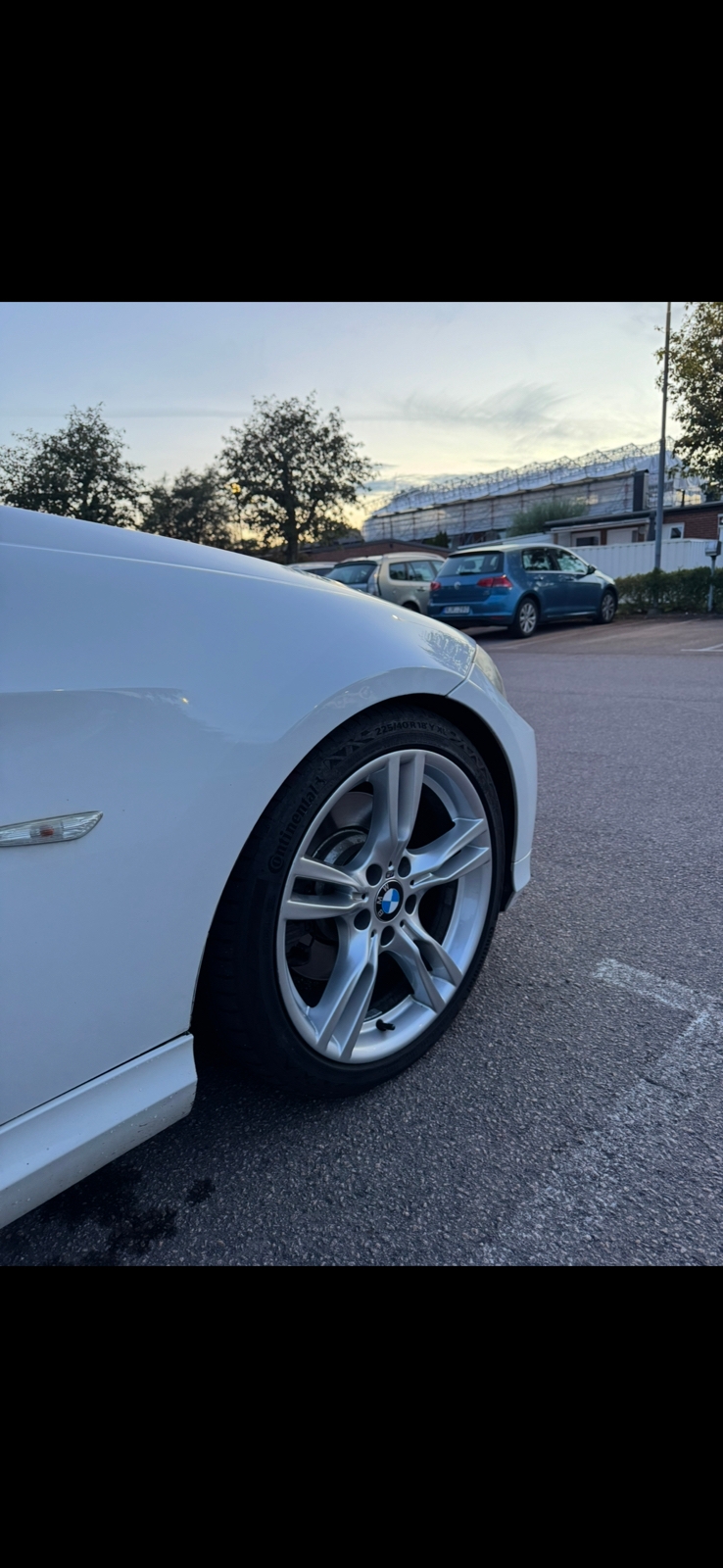 BMW 330 d Touring Manuell 2010, photo 4/10