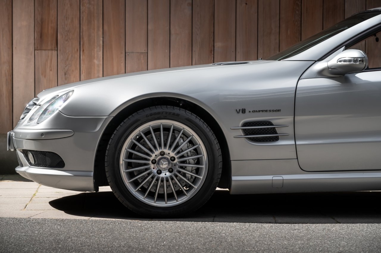 Mercedes-Benz SL 2002, photo 6/10