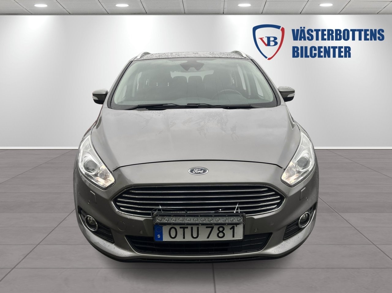 Ford S-MAX 2016, kuva 3/9