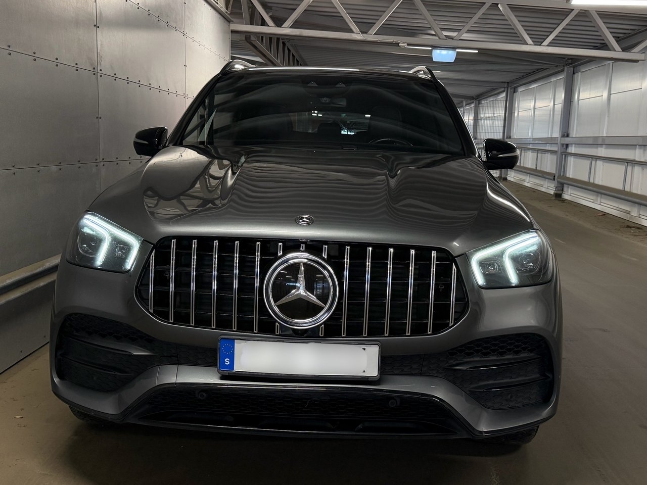 Mercedes-Benz GLE 2019, kuva 2/10