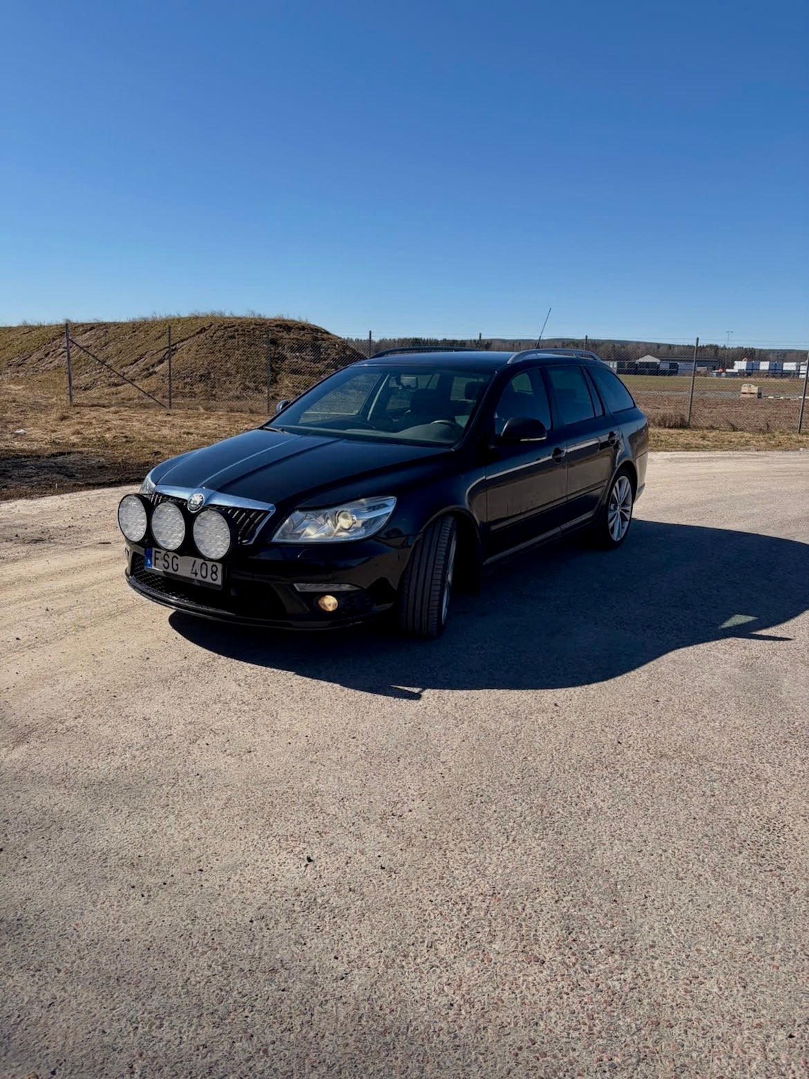 Skoda Octavia 2010, bild 5/6
