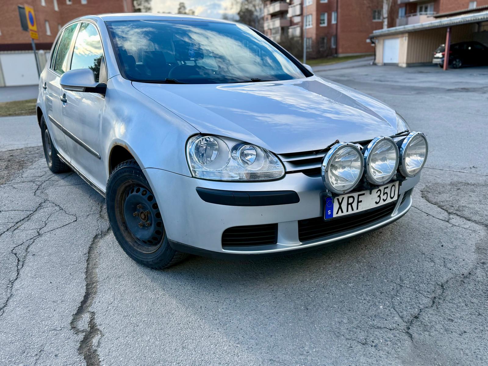 Volkswagen Golf V 5-dörrar 1.6 Manuell 2006, kuva 2/7