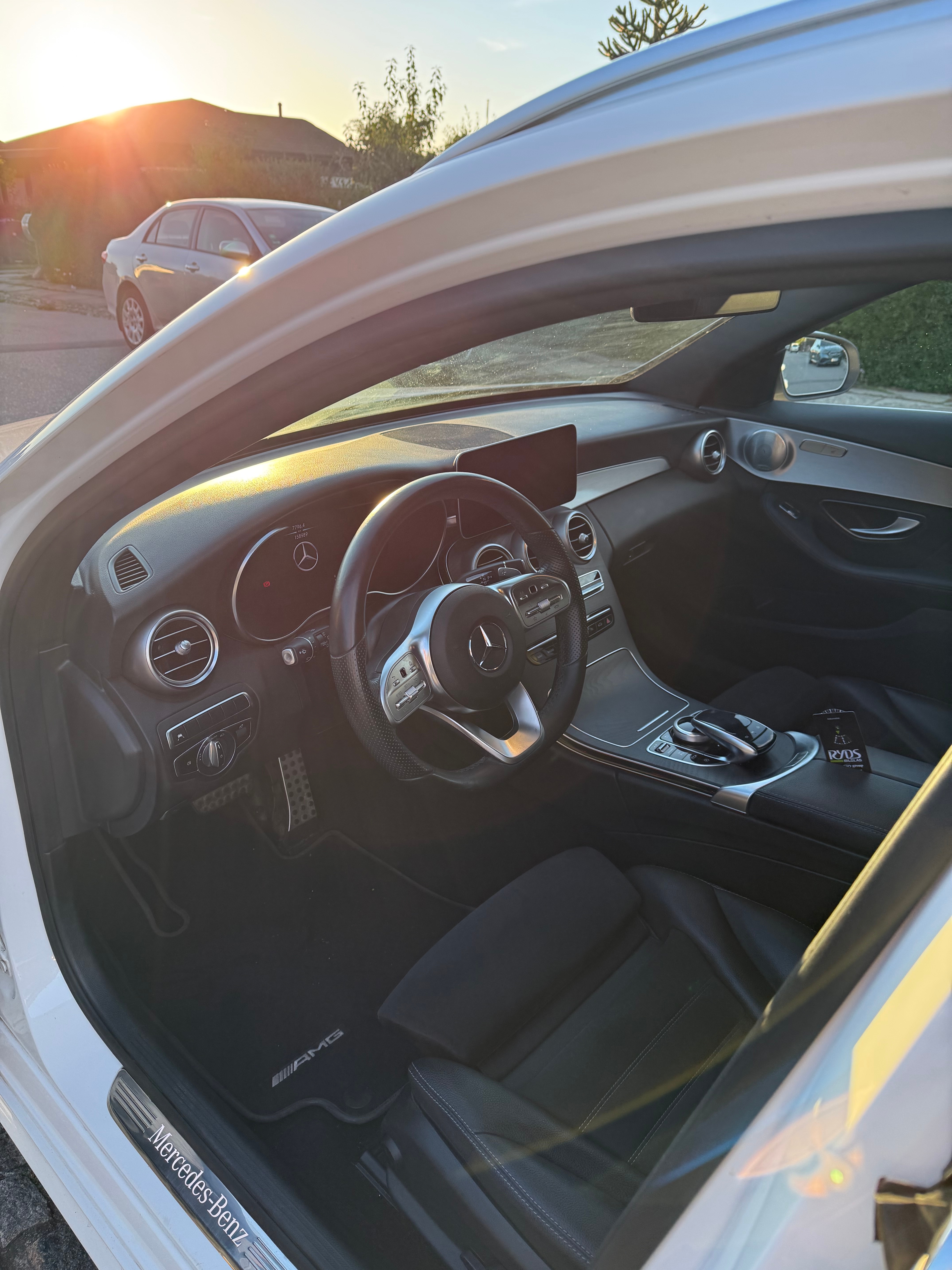 Mercedes-Benz C 200 T 9G-Tronic 2020, bild 6/10