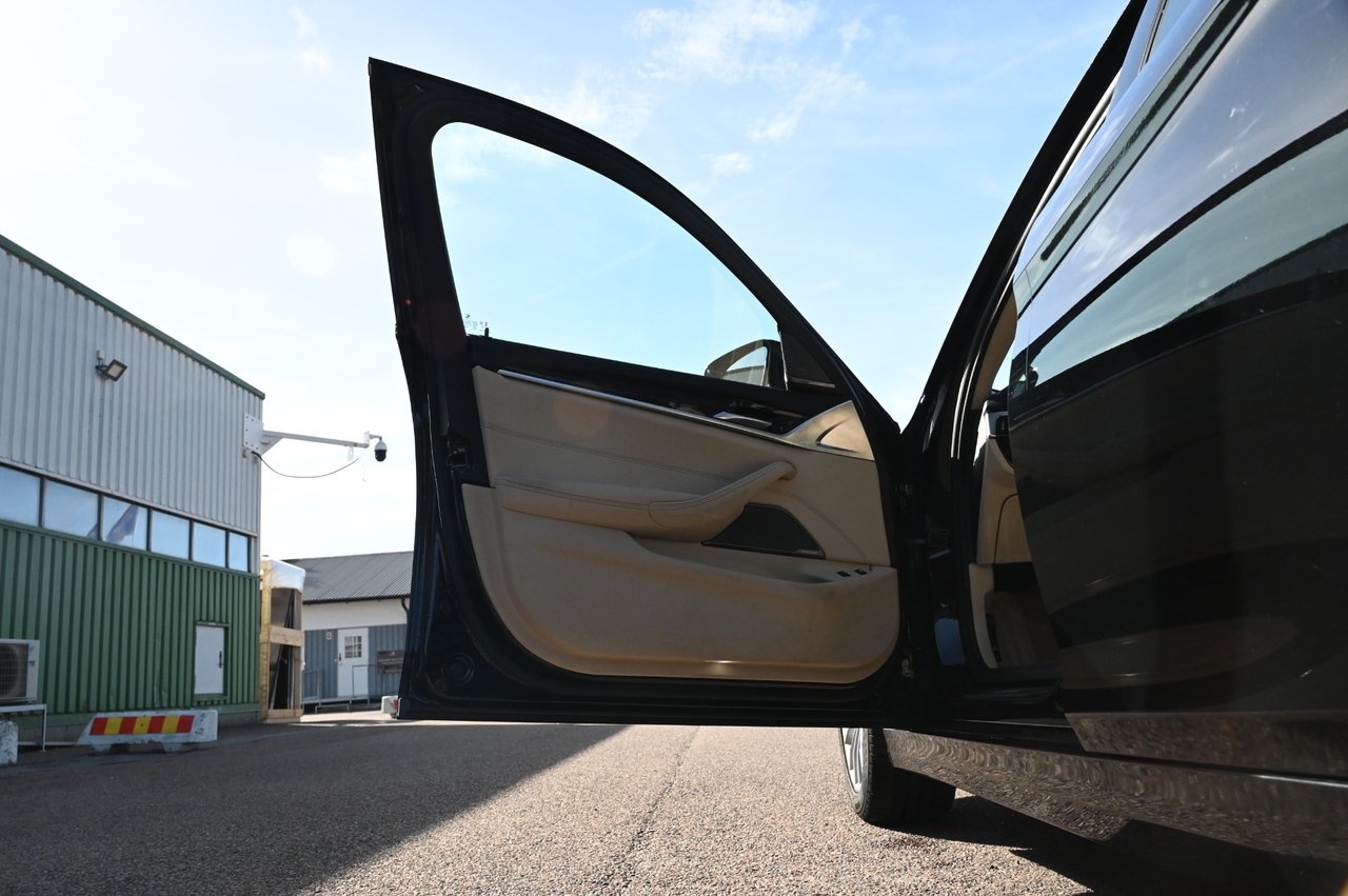 BMW 530 2020, bild 7/21