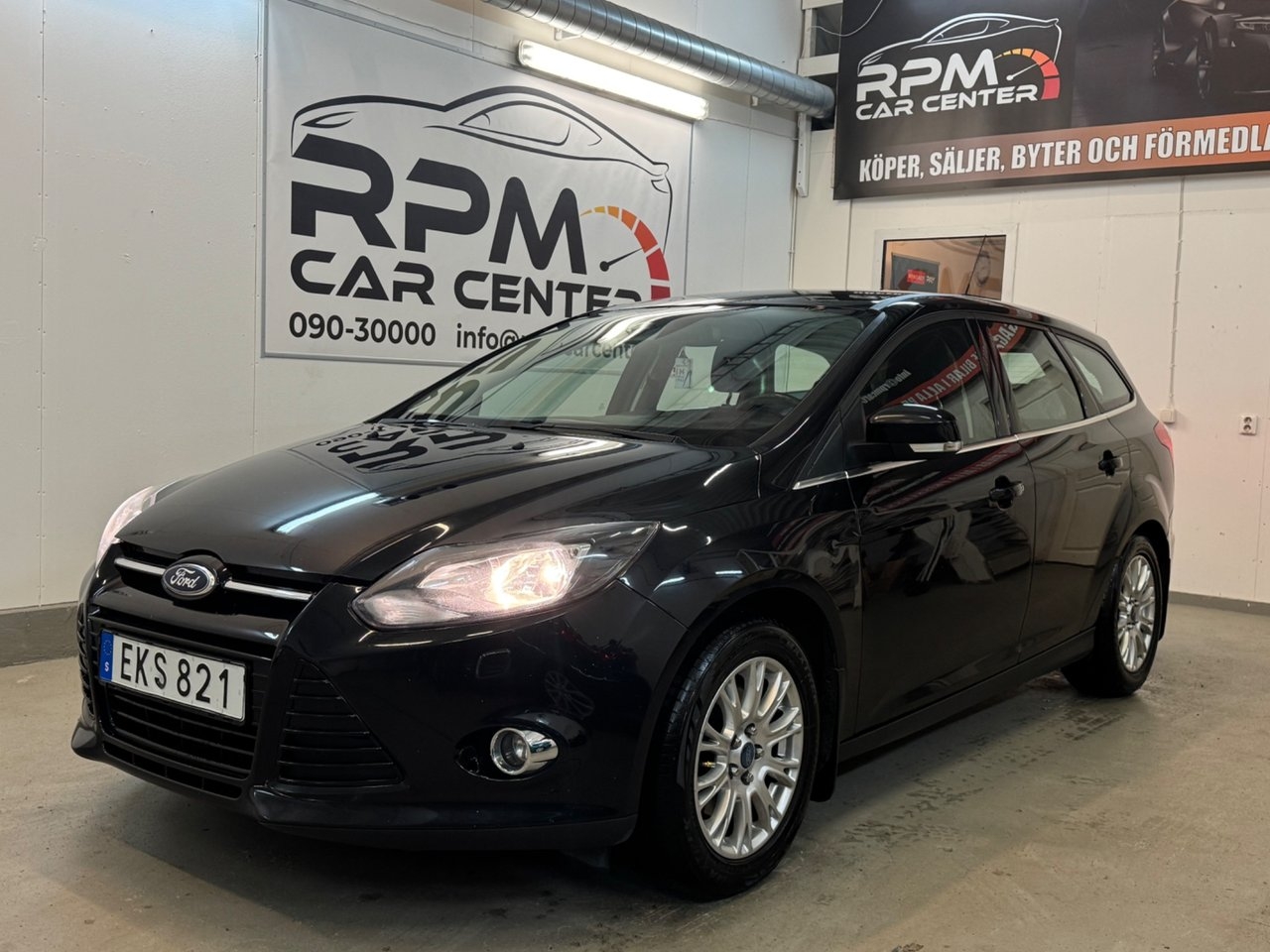 Ford Focus 2015, photo 3/10