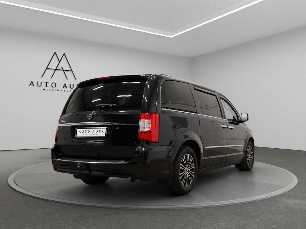 Lancia Voyager 2.8 LX 178Hk 2015, bild 4/10