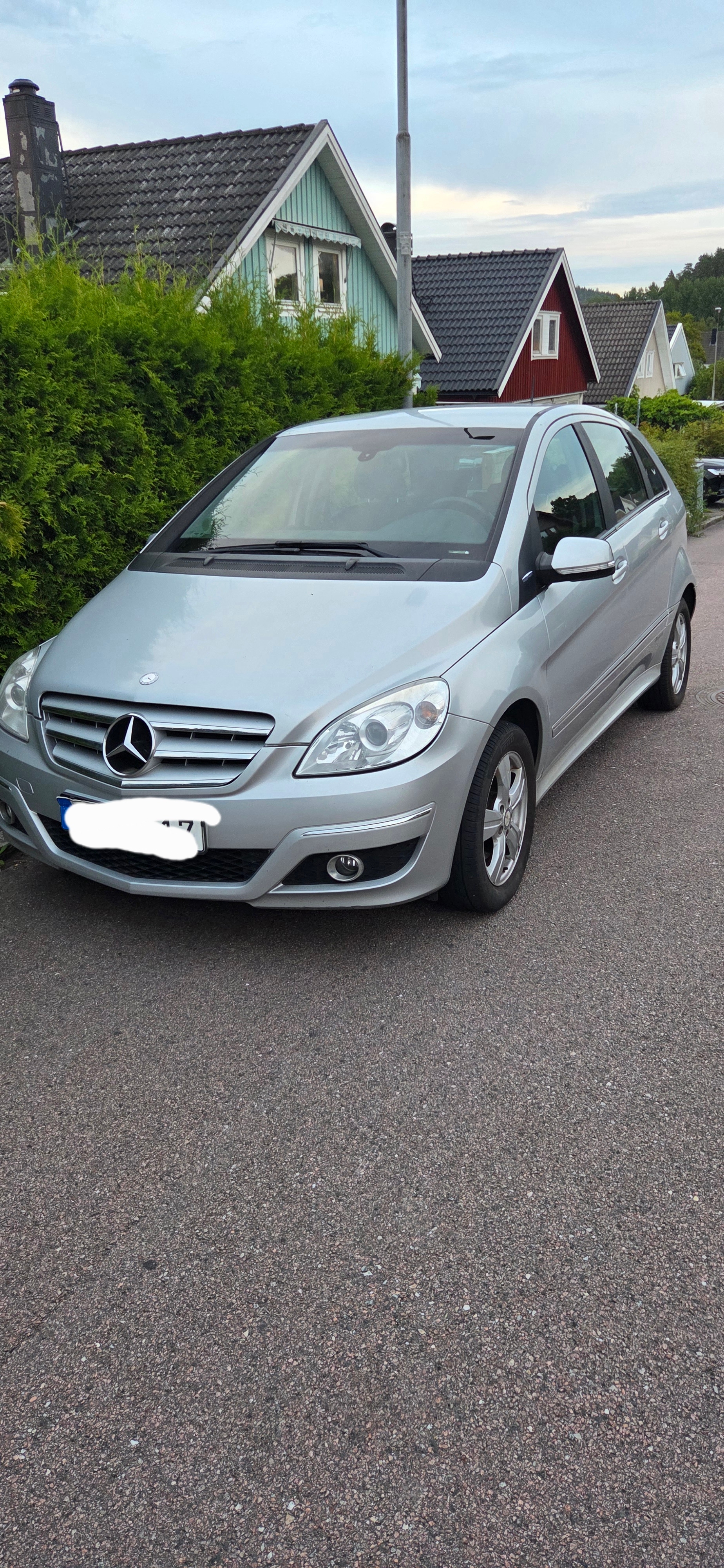 Mercedes-Benz B