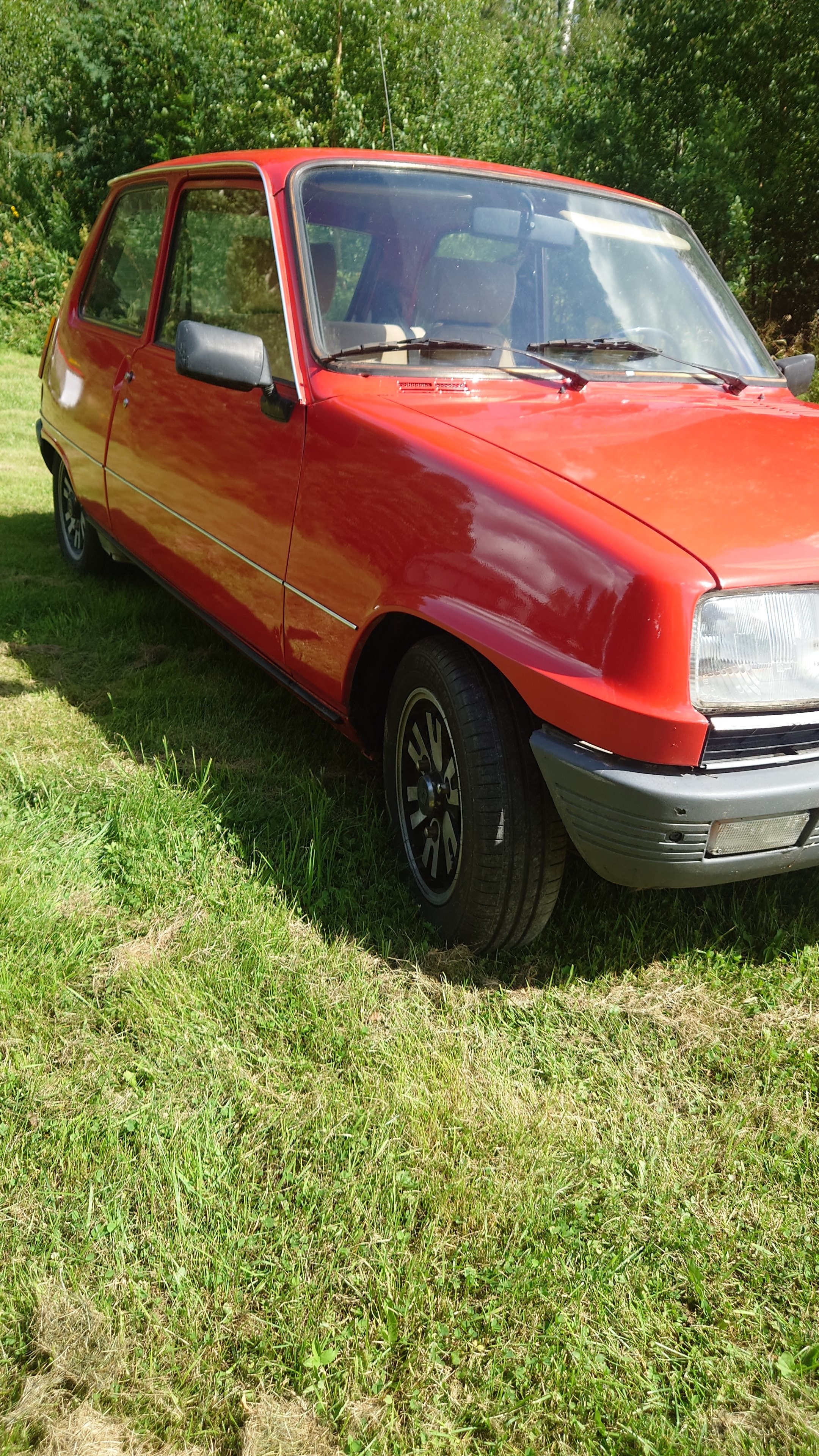 Renault 5 3-dörrar 1.0 Manuell 1975, photo 2/4