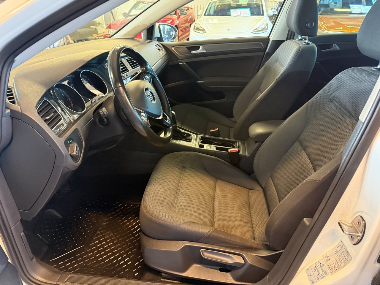 Volkswagen Golf 1.0 TSI DSG R-Line 2018, bild 6/10