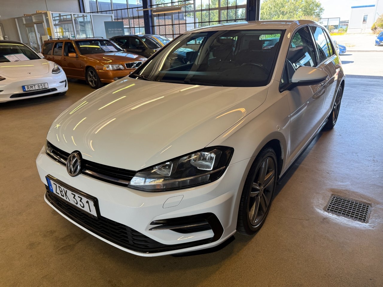 Volkswagen Golf 1.0 TSI DSG R-Line 2018, bild 2/10
