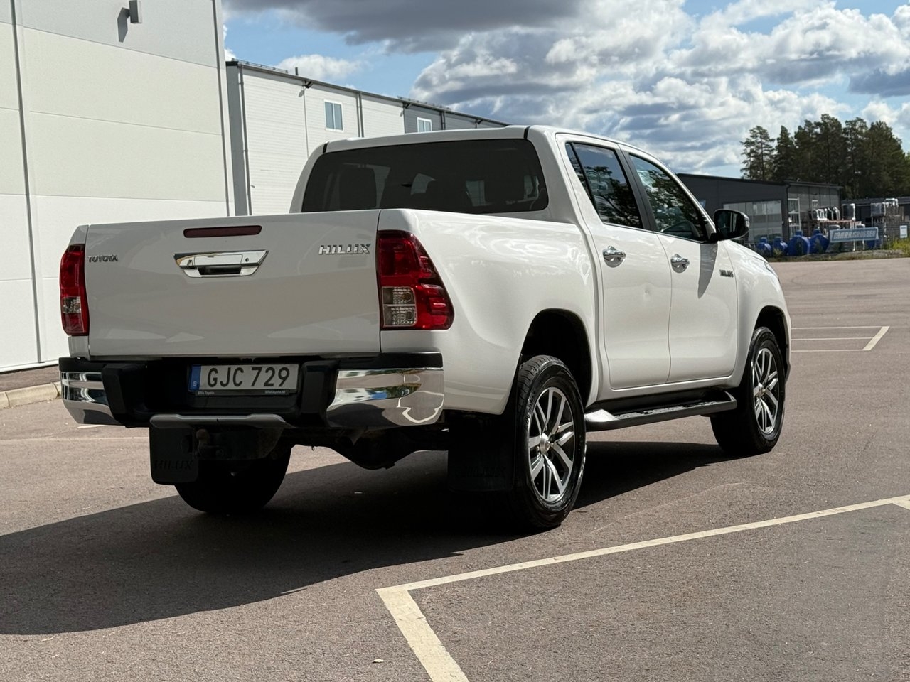 Toyota HiLux 2019, bild 4/16