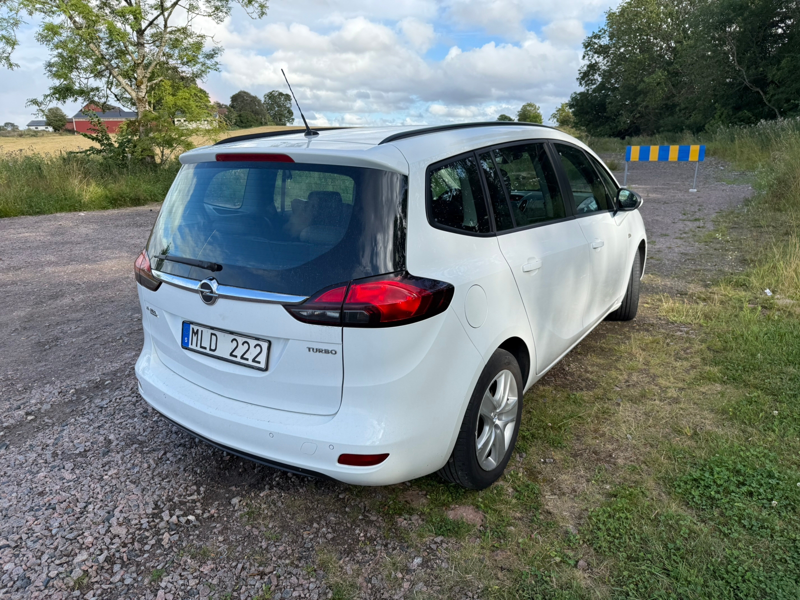 Opel Zafira Tourer 1.4 Turbo Automatisk 2012, bild 4/7