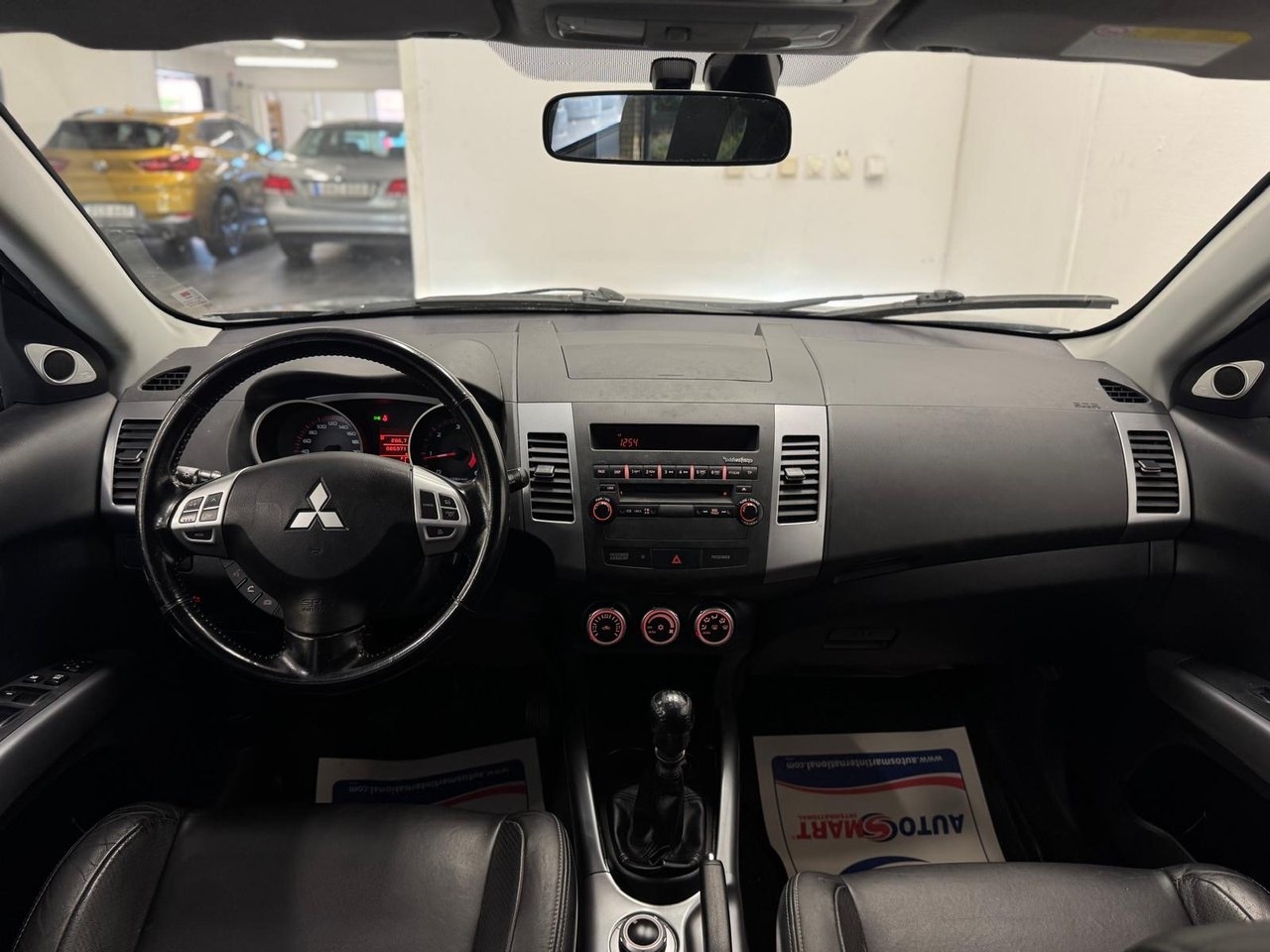 Mitsubishi Outlander 2008, bild 5/10