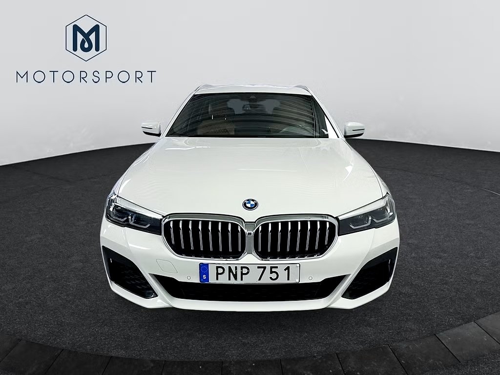 BMW 530 2022, bild 2/24