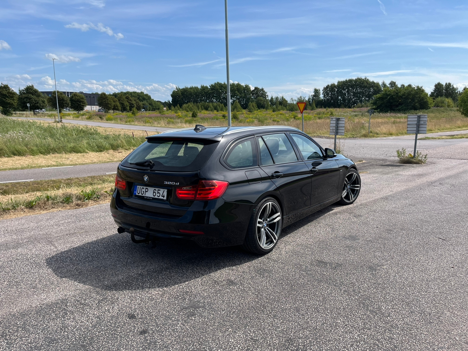 BMW 320 d Touring Manuell 2013, bild 4/7