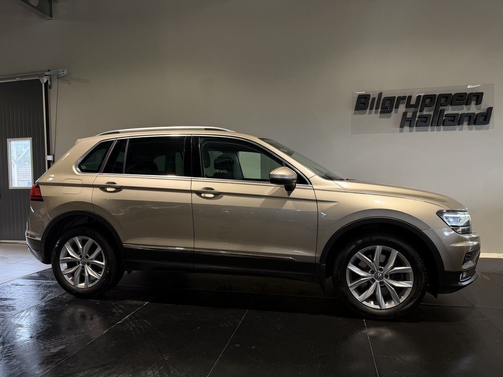 Volkswagen Tiguan 2018, bild 6/10