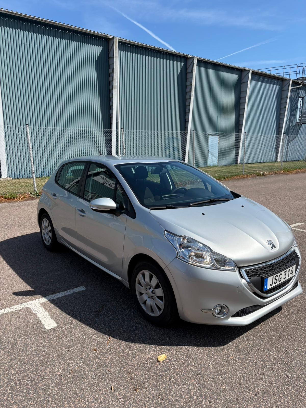 Peugeot 208 5-dörrar 1.2 VTi 82 Manuell 2015, bild 7/10