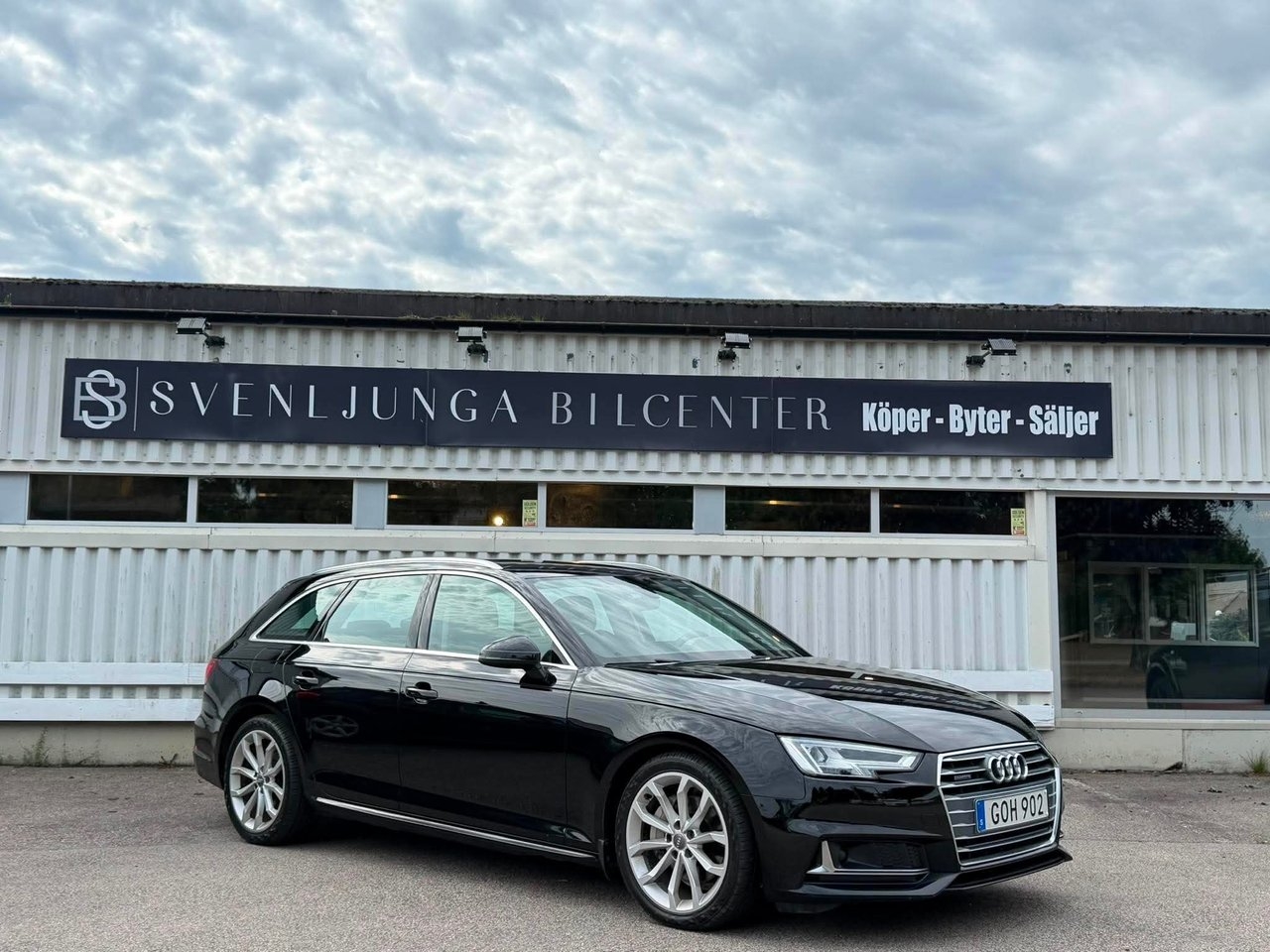 Audi A4 2019, kuva 2/10