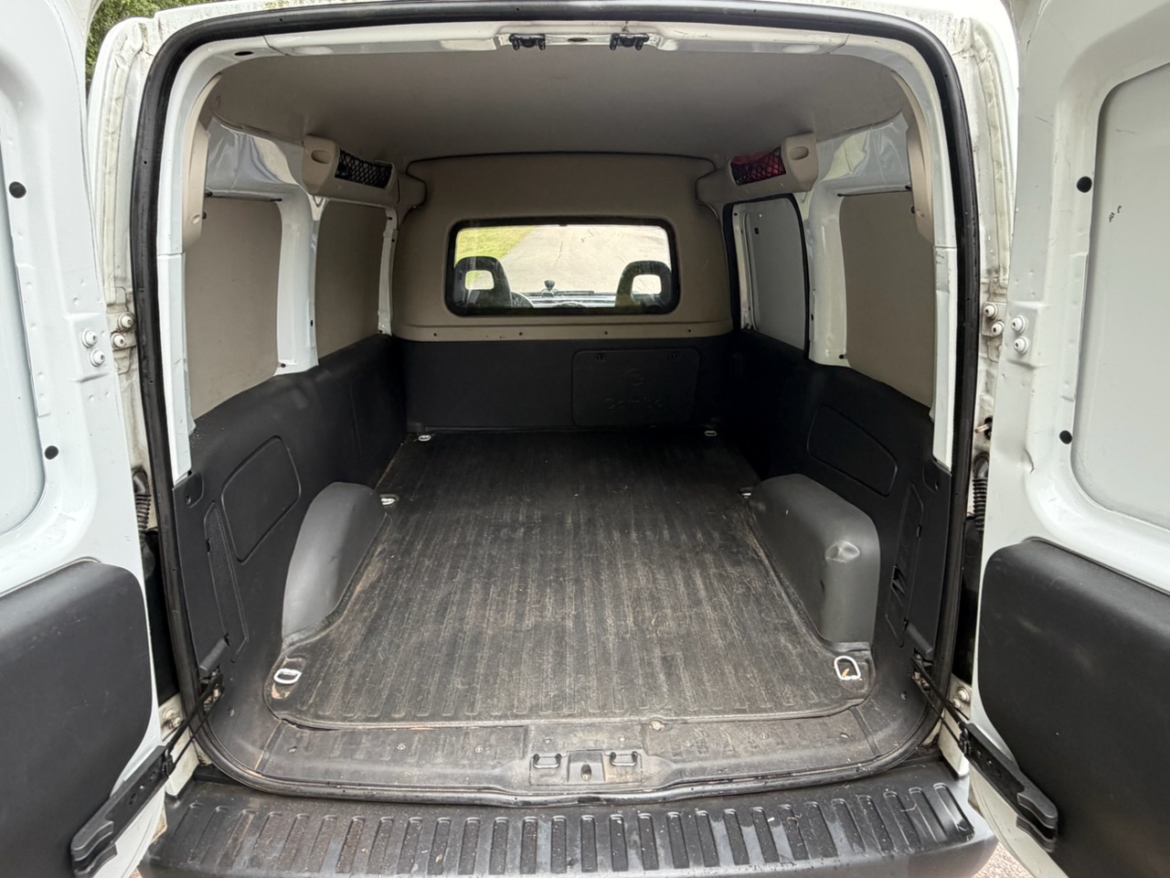 Opel Combo 1.3 CDTI ecoFLEX Manuell 2011, bild 6/6