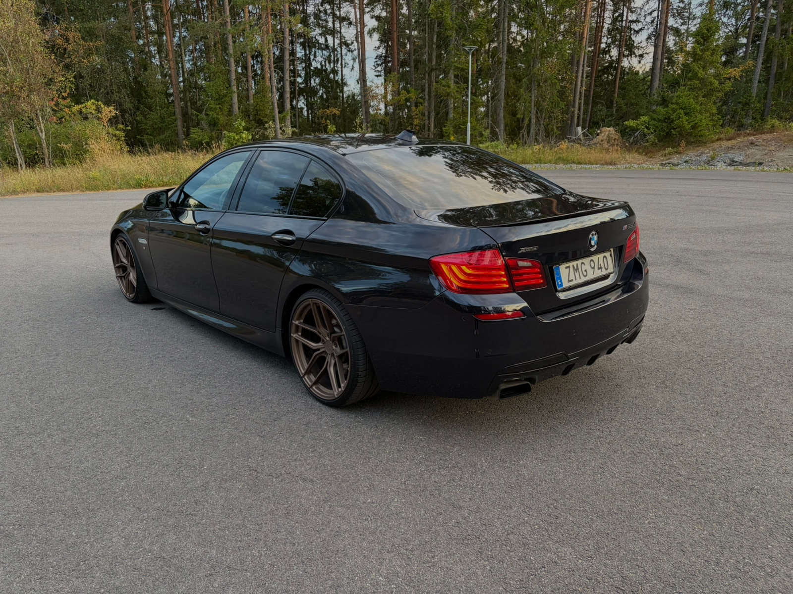 BMW M550d xDrive Sedan Steptronic 2016, bild 4/9