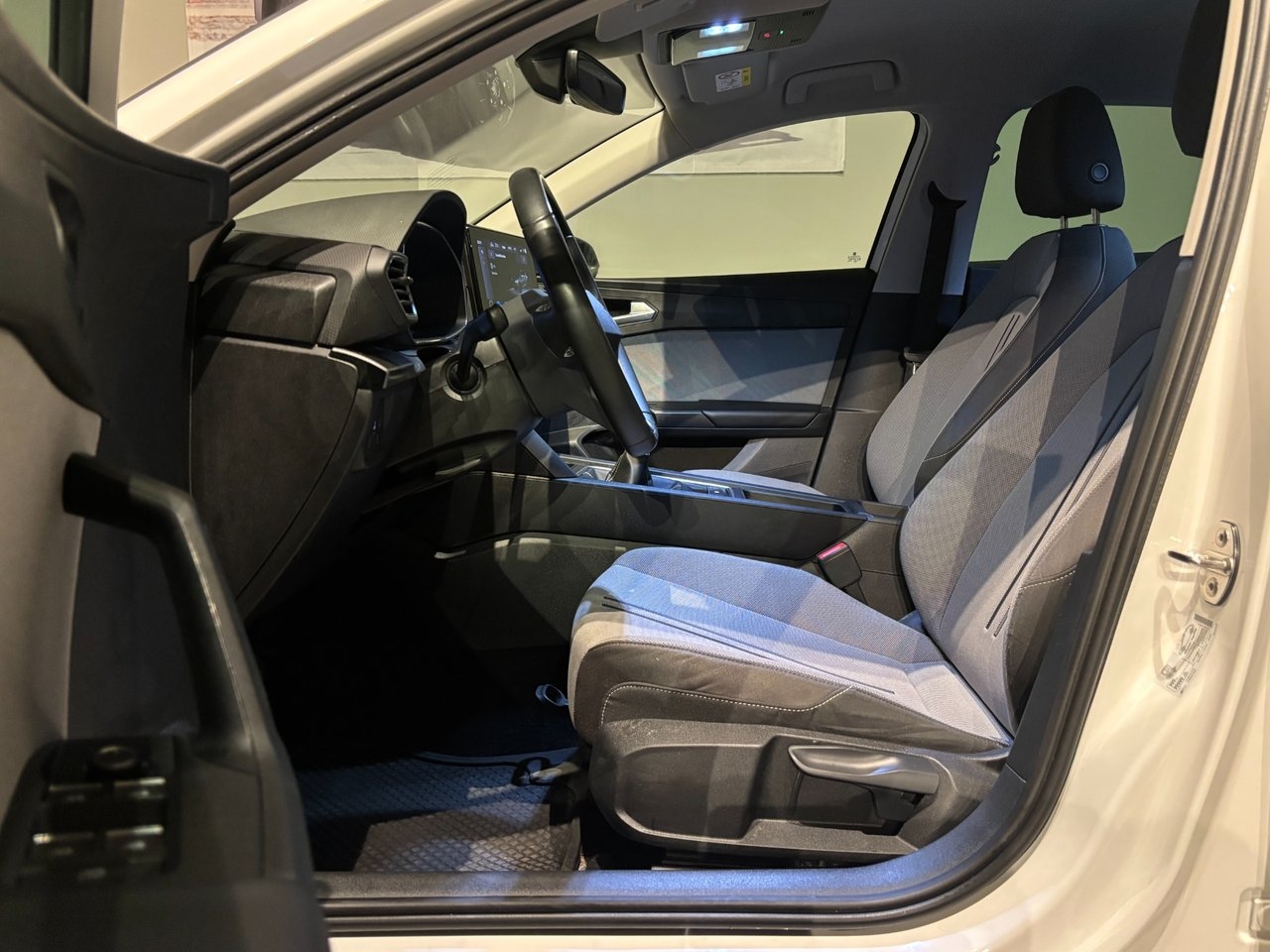 Seat Leon 2020, bild 6/10