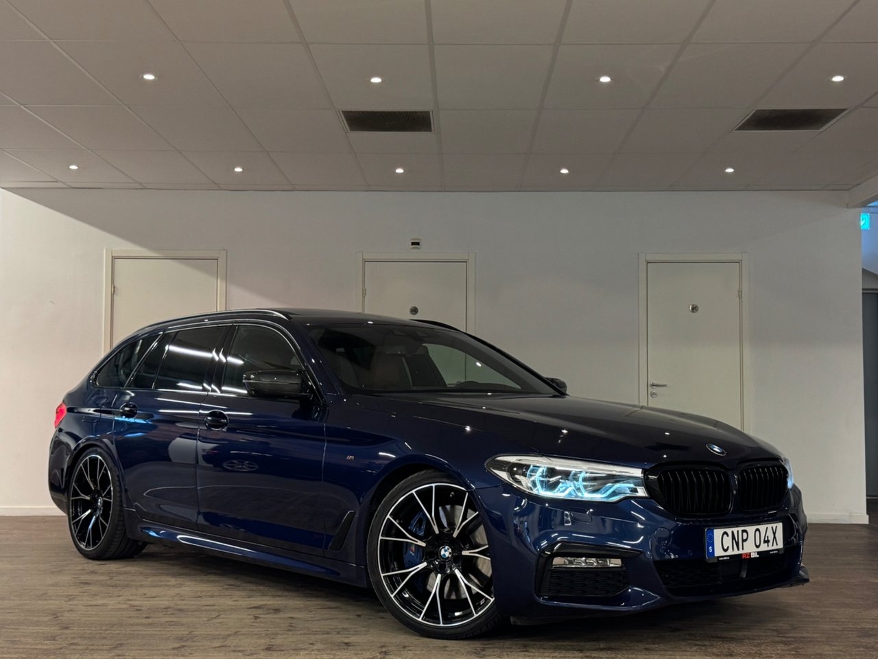 BMW 540 d xDrive Touring M Sport 2018, bild 6/10