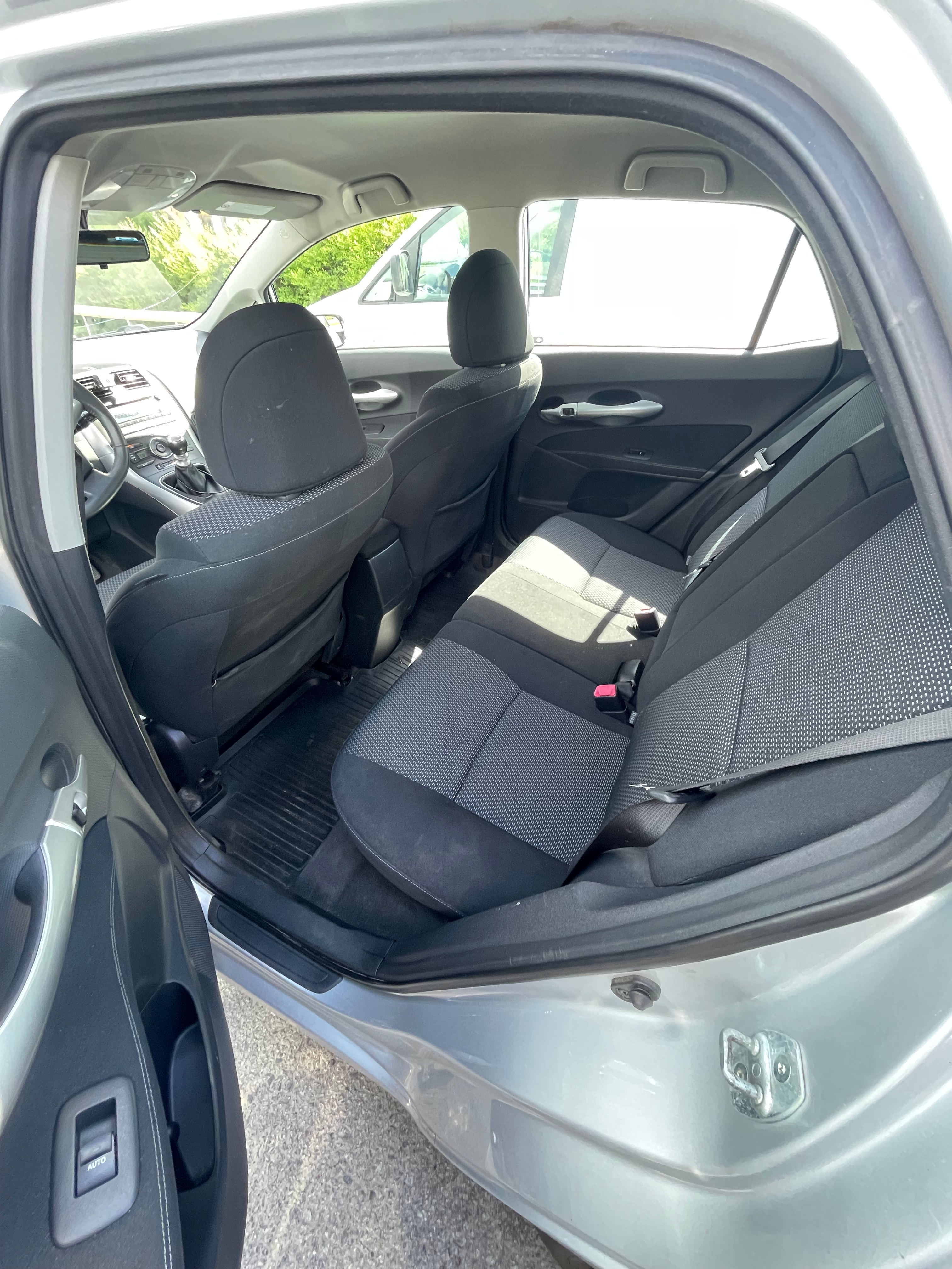 Toyota Auris 5-dörrar 1.4 D-4D Manuell 2011, bild 7/9