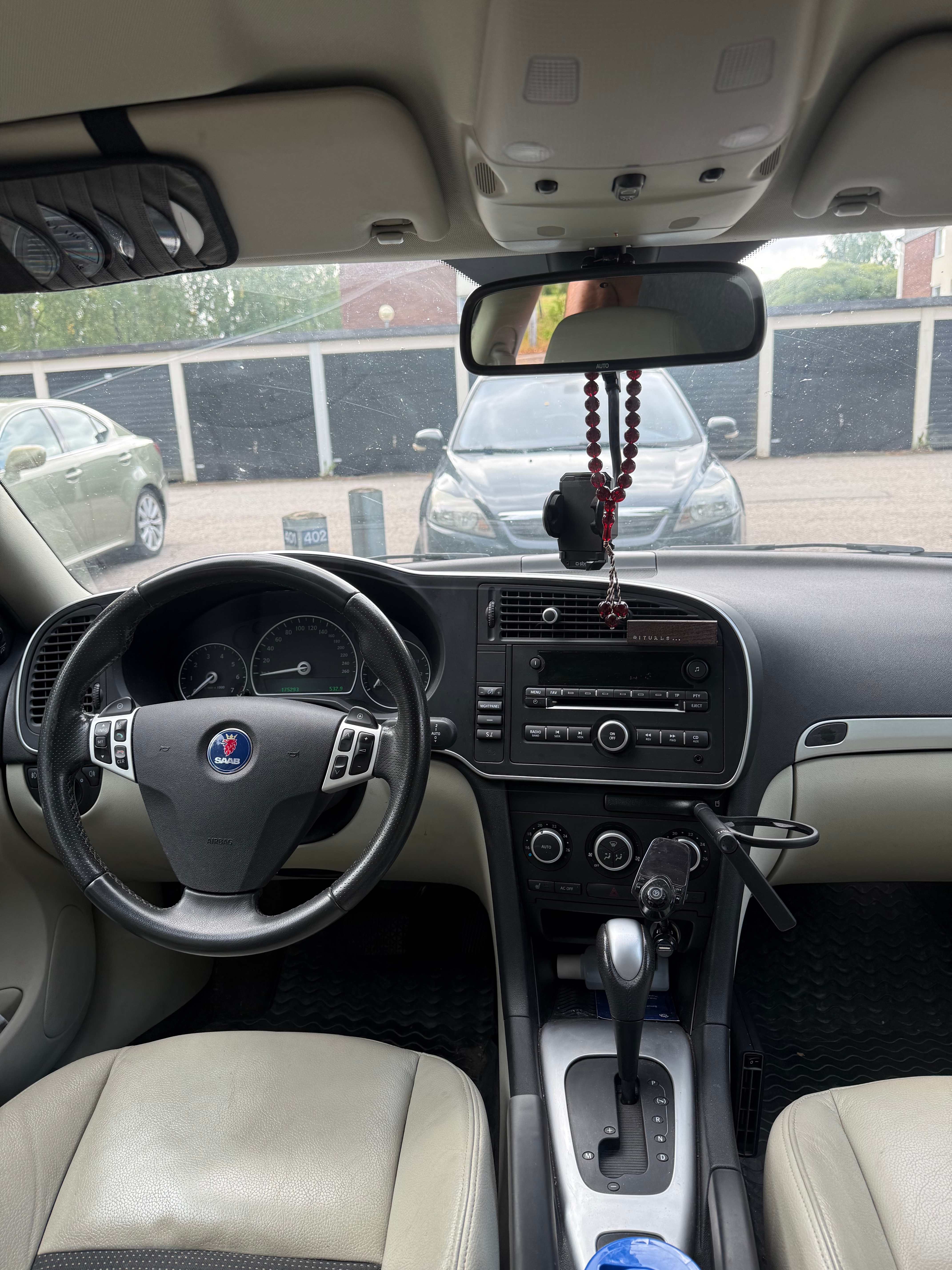 Saab 9-3 2008, kuva 3/5