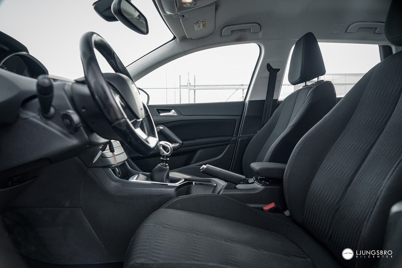Peugeot 308 2017, bild 3/8