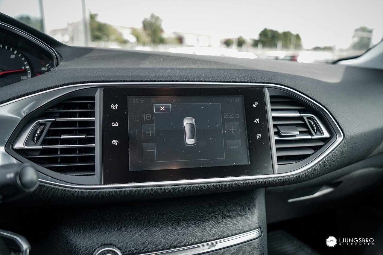 Peugeot 308 2017, bild 6/8