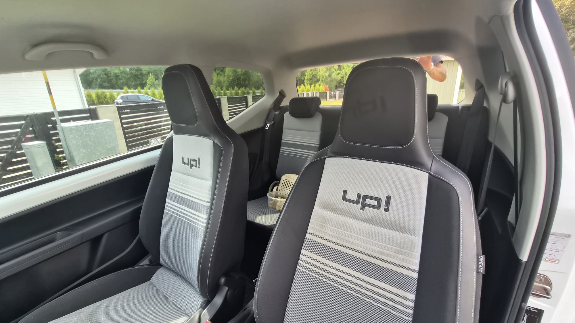 Volkswagen UP! 3-dörrar 1.0 MPI Manuell 2012, bild 7/7