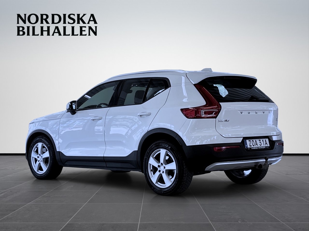 Volvo XC40 2020, photo 5/10