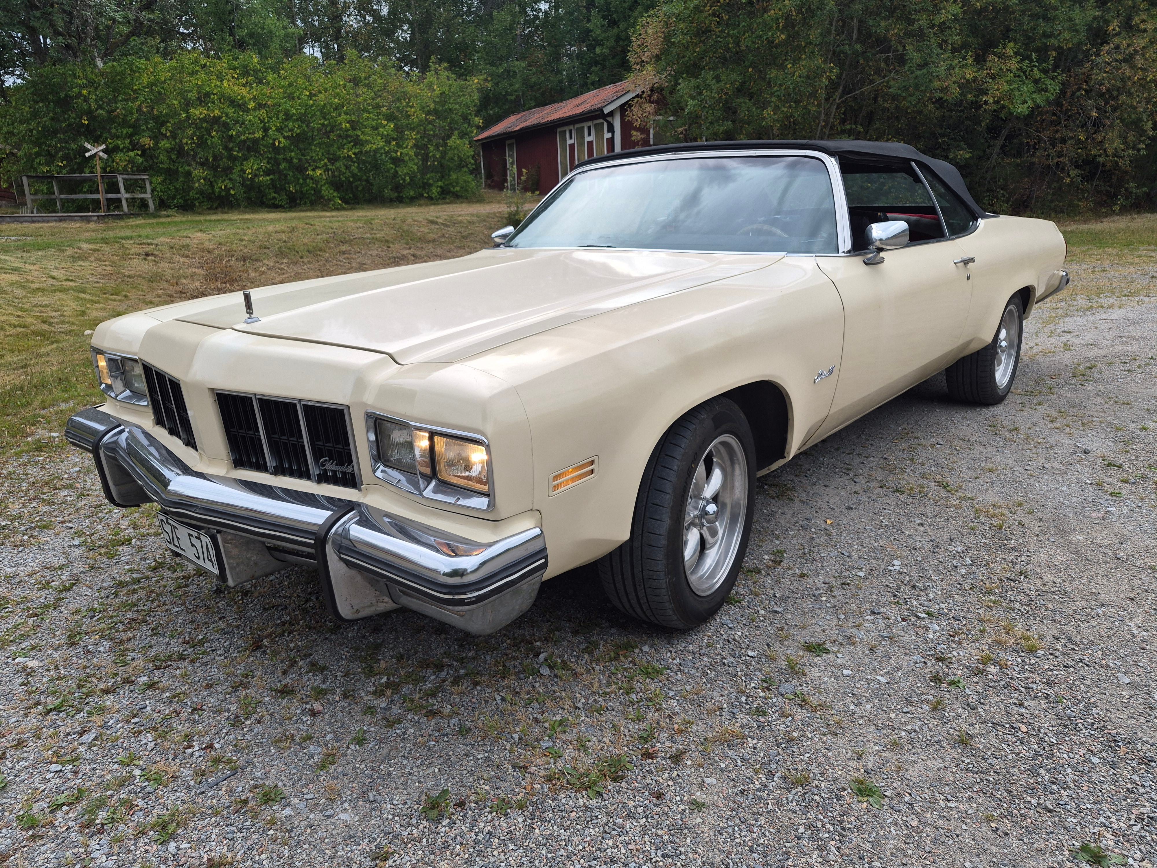 Oldsmobile Delta