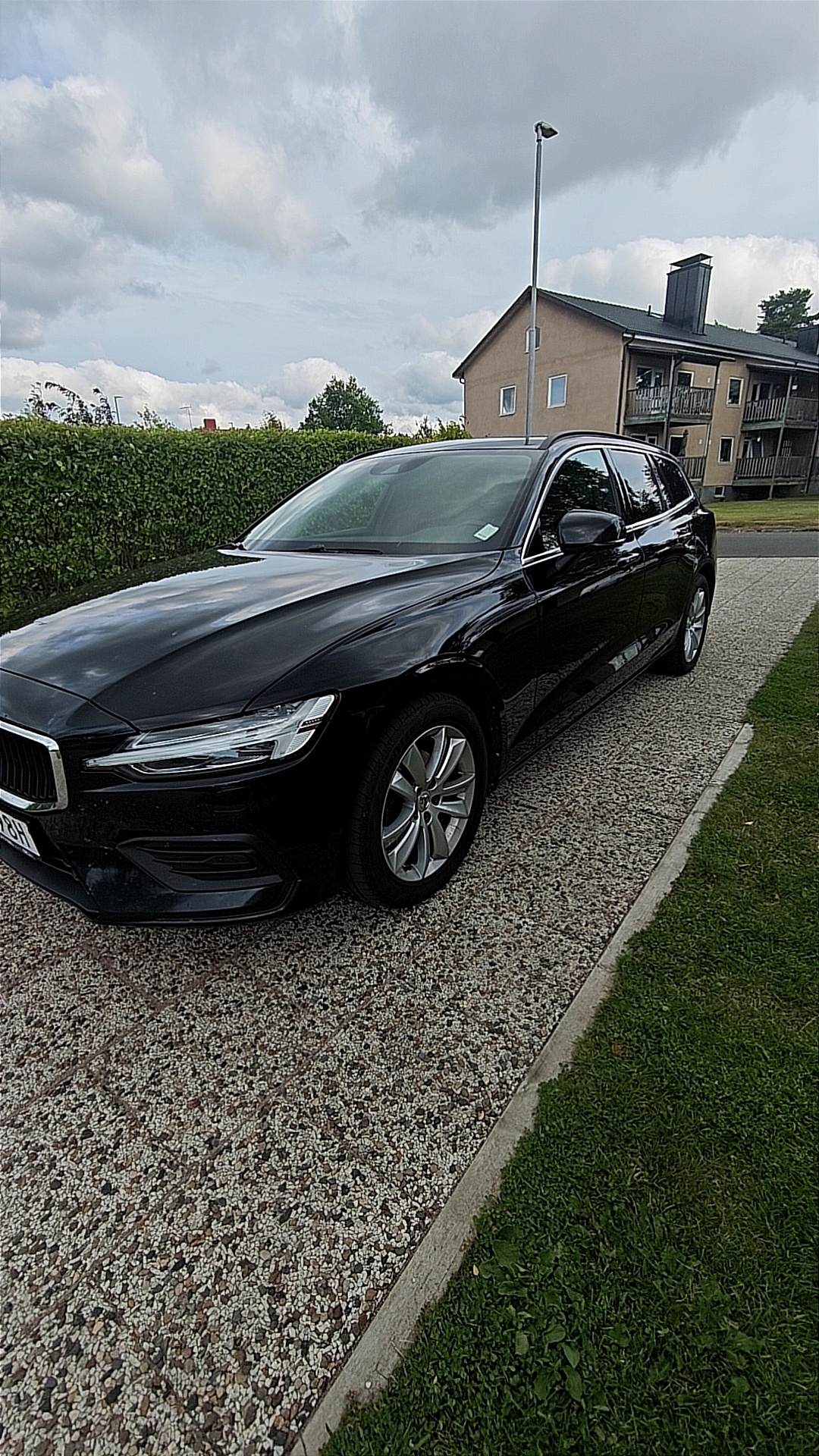 Volvo V60 B4 Geartronic 2022, bild 4/6
