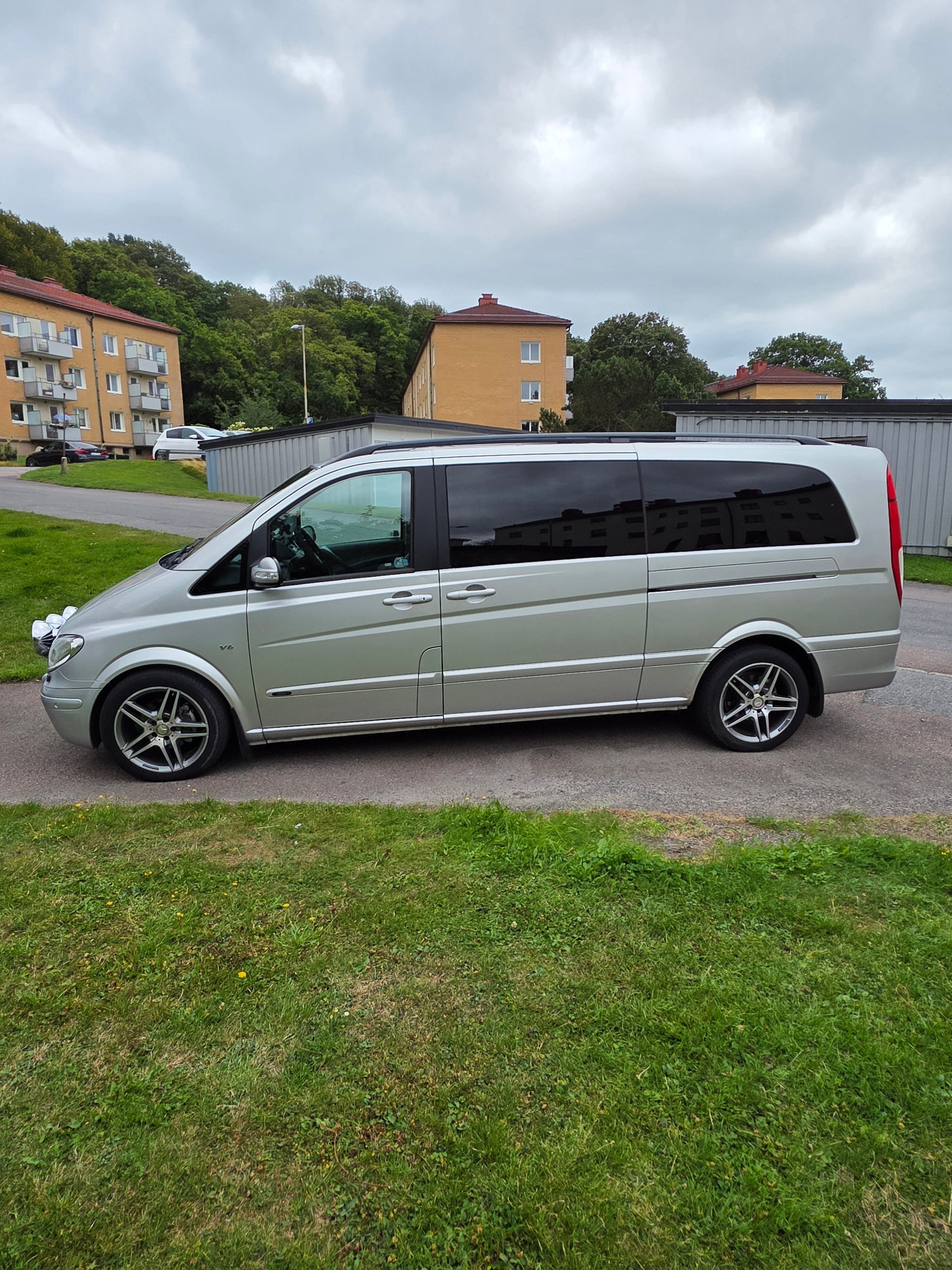 Mercedes-Benz Viano 2008, kuva 4/10