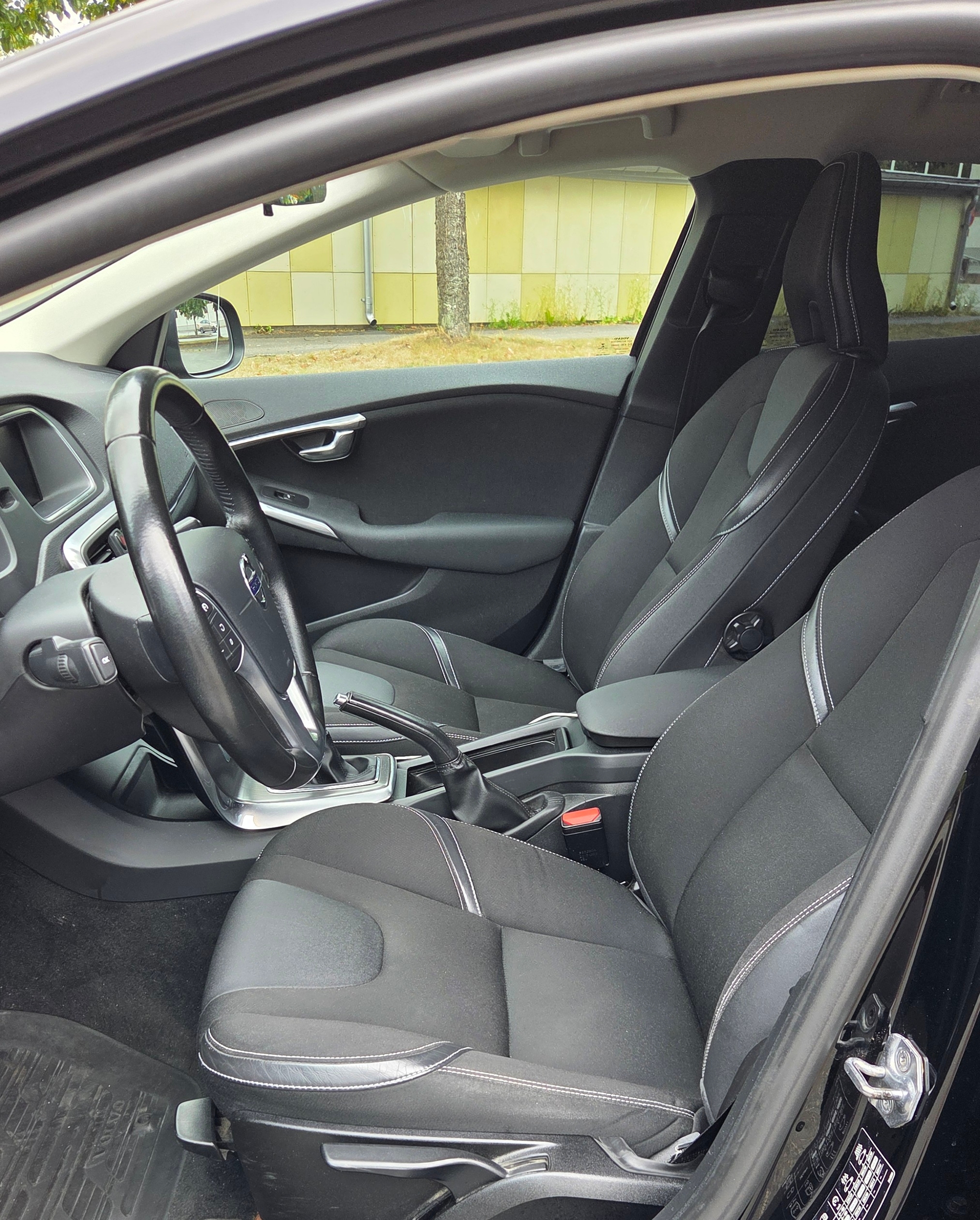 Volvo V40 D3 Manuell 2016, bild 7/9