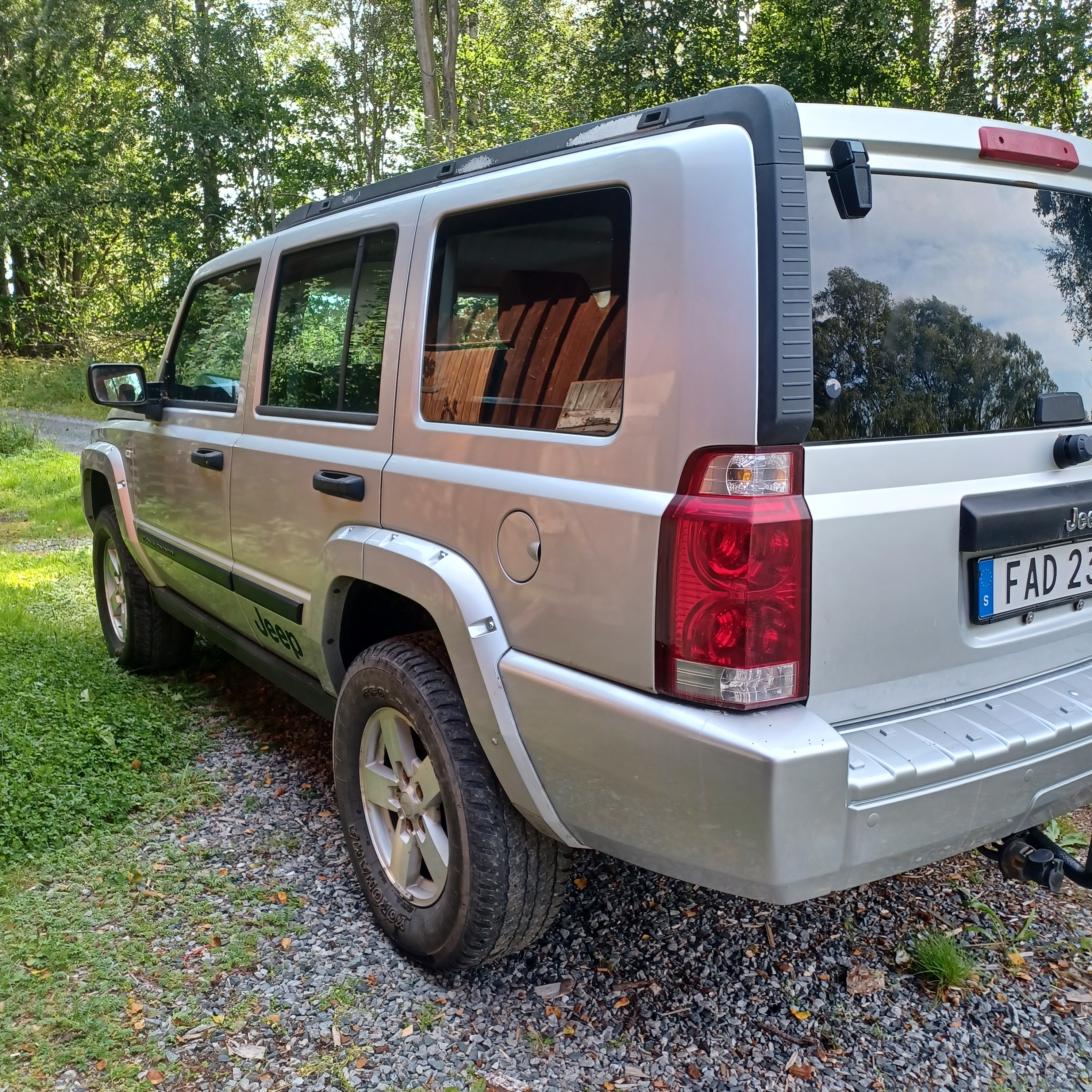 Jeep Commander 3.0 V6 CRD 4WD Automatisk 2007, bild 3/8