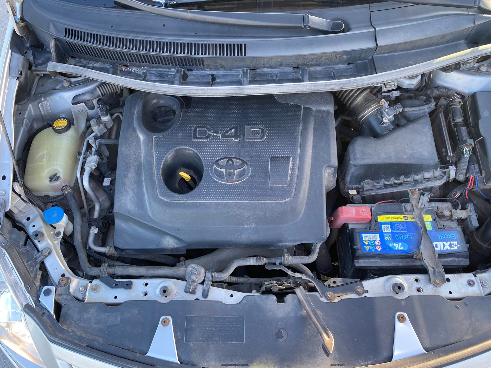 Toyota Auris 5-dörrar 1.4 D-4D Manuell 2011, bild 8/8