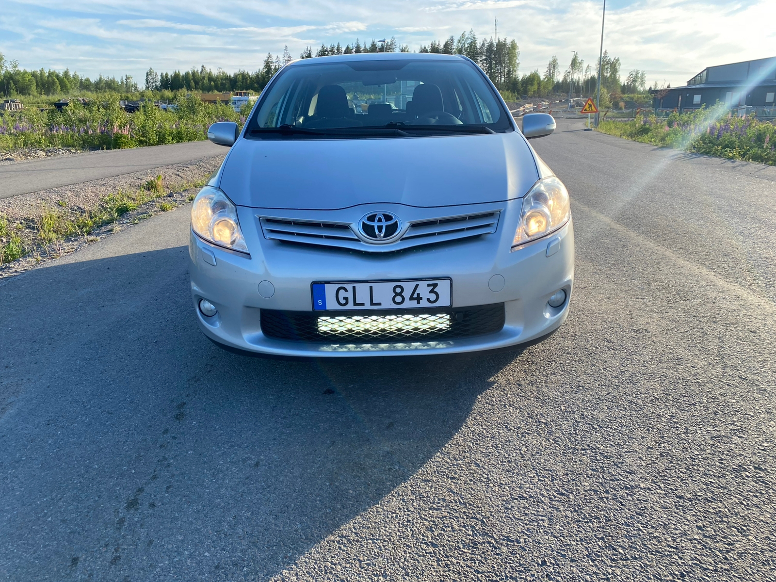 Toyota Auris 5-dörrar 1.4 D-4D Manuell 2011, bild 4/8