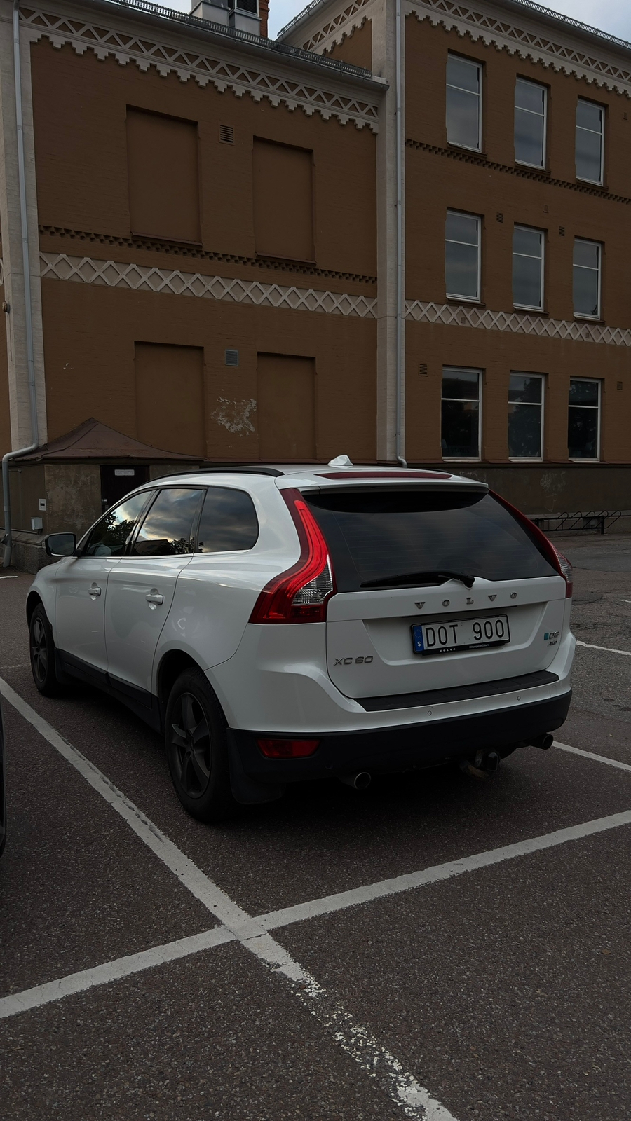 Volvo XC60 2011, bild 3/3