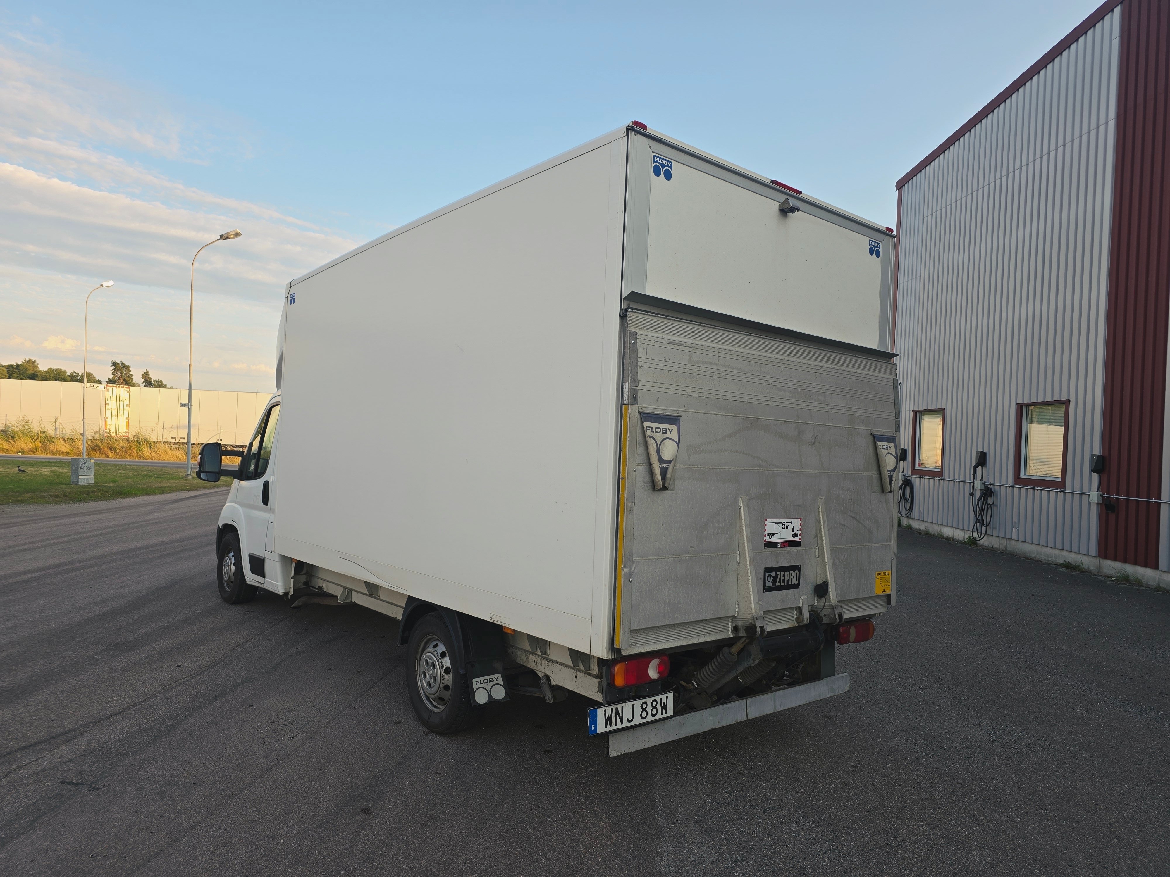 Peugeot Boxer 2020, kuva 3/7