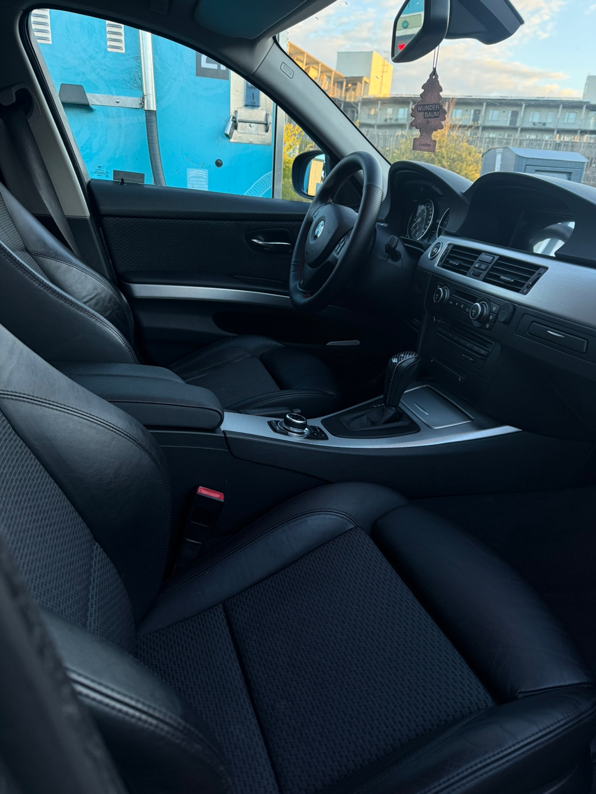 BMW 325 d Sedan Automatisk 2009, bild 7/9