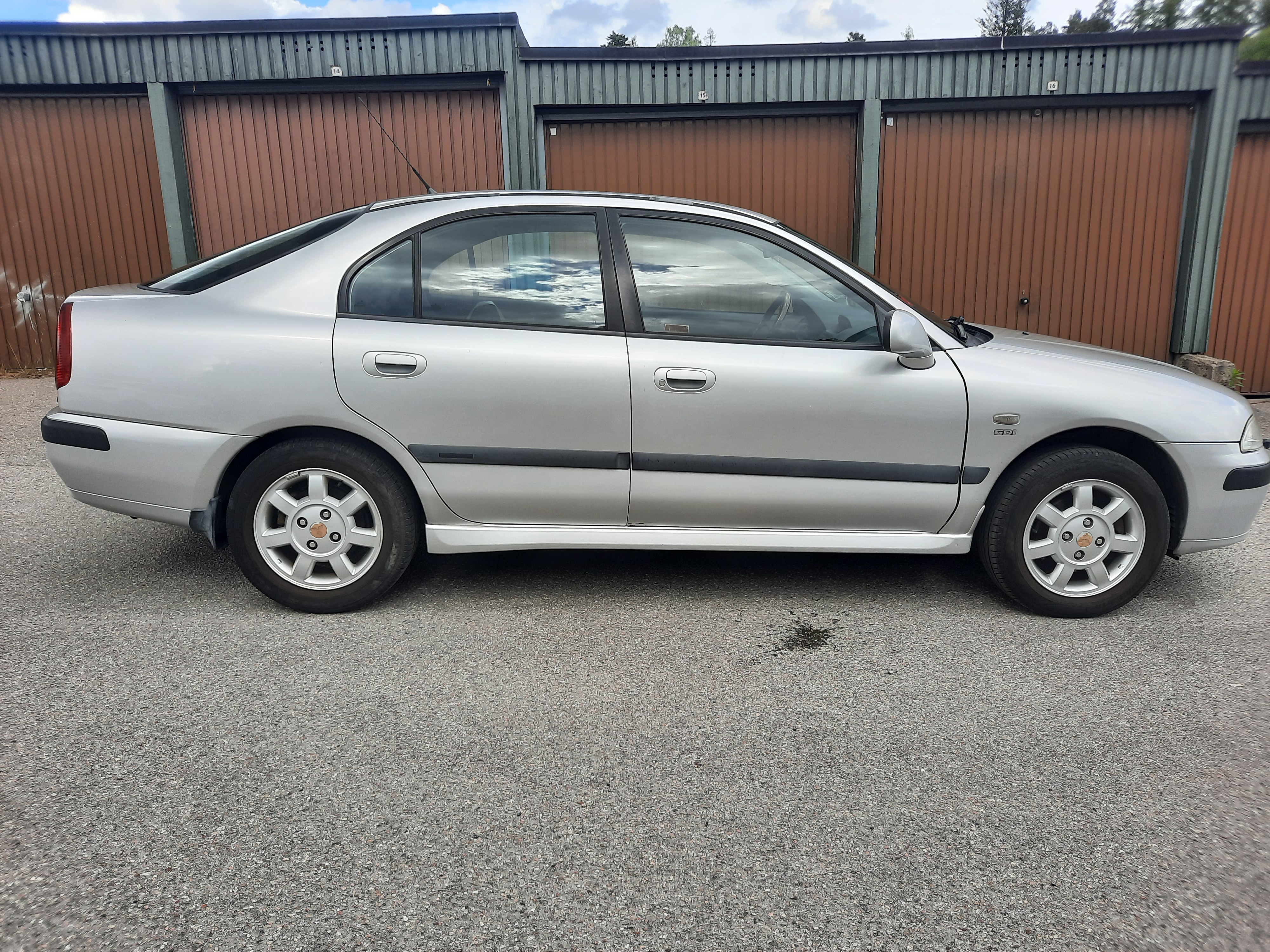 Mitsubishi Carisma 1.8 GDI INVECS-II 2000, bild 6/7