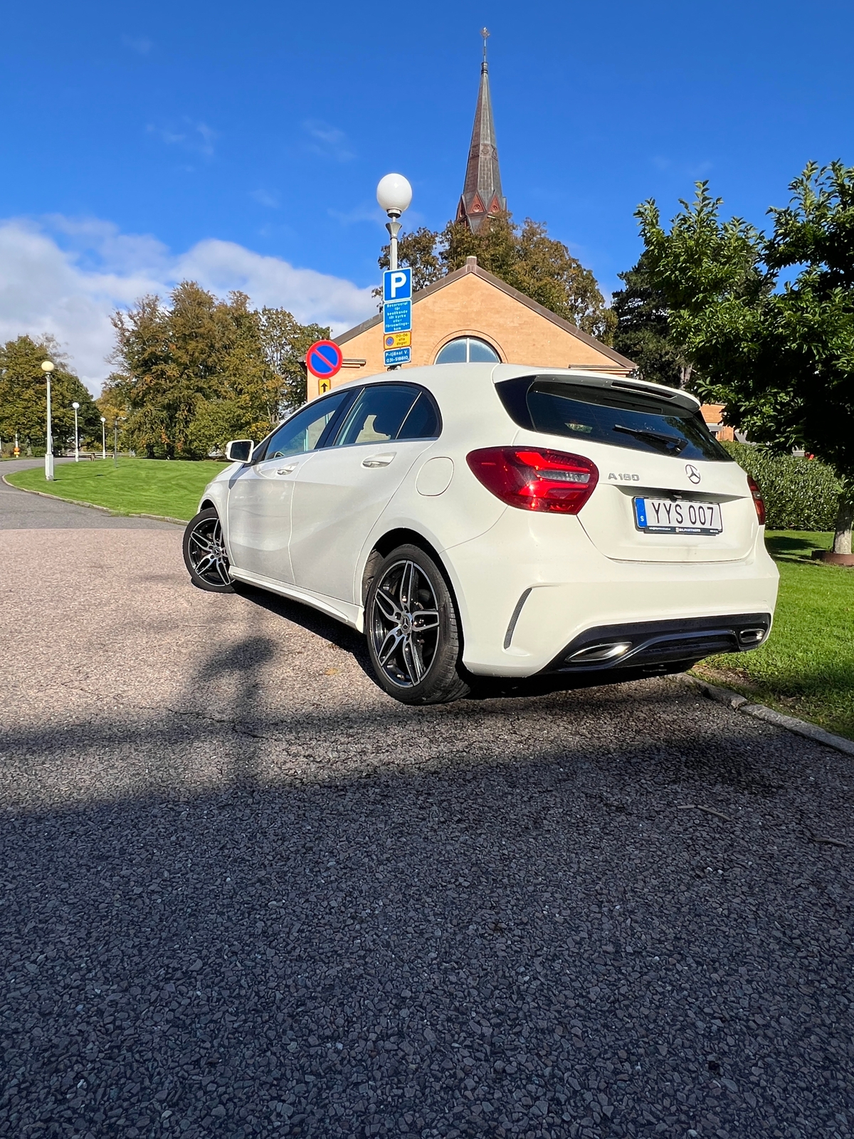 Mercedes-Benz A 180 Manuell 2018, bild 3/8