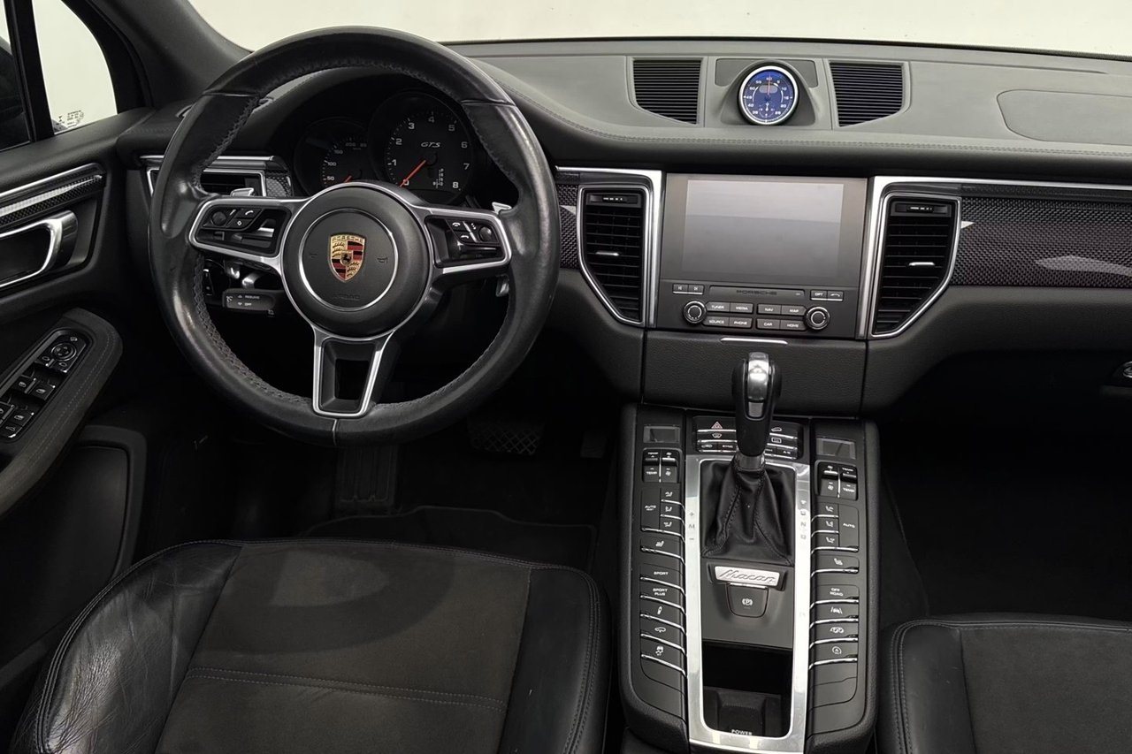 Porsche Macan 2017, kuva 7/10