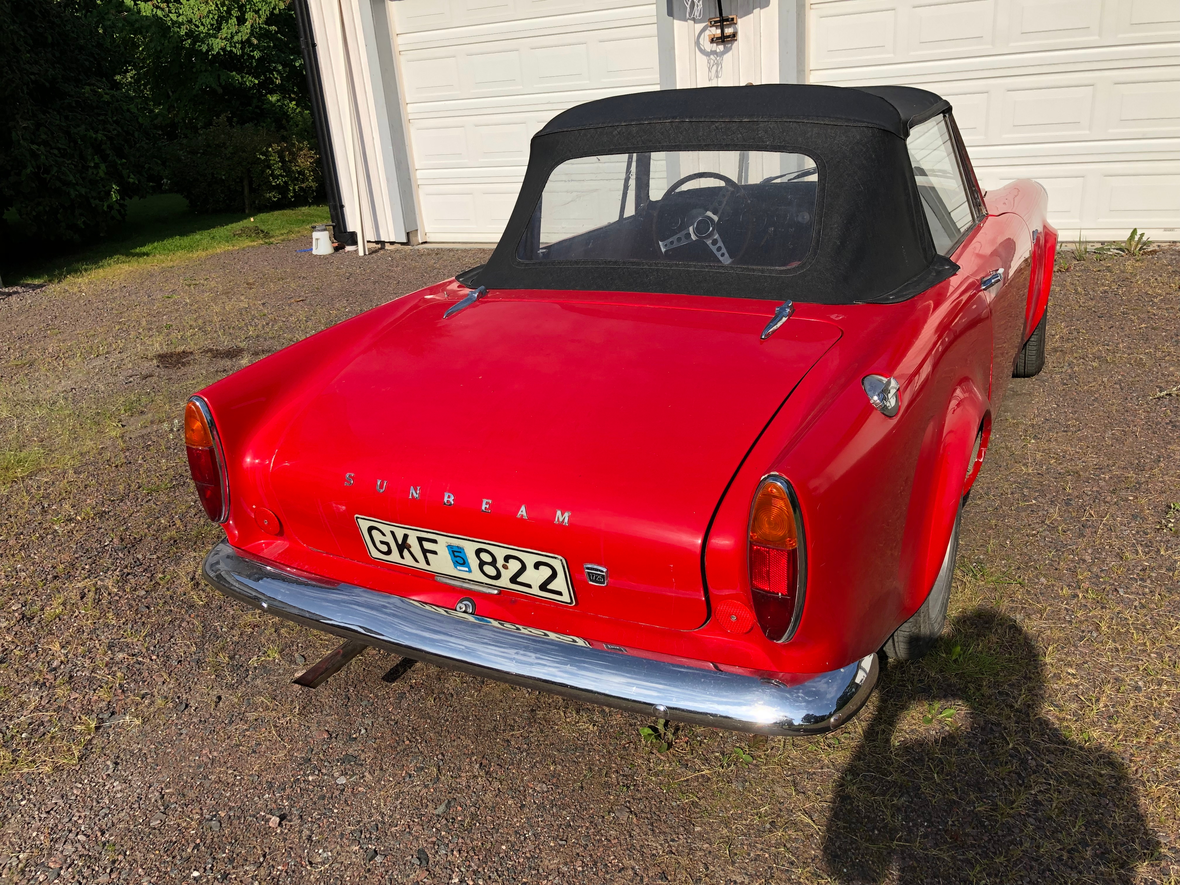 Sunbeam Alpine Serie V, 1725 1966, bild 2/5