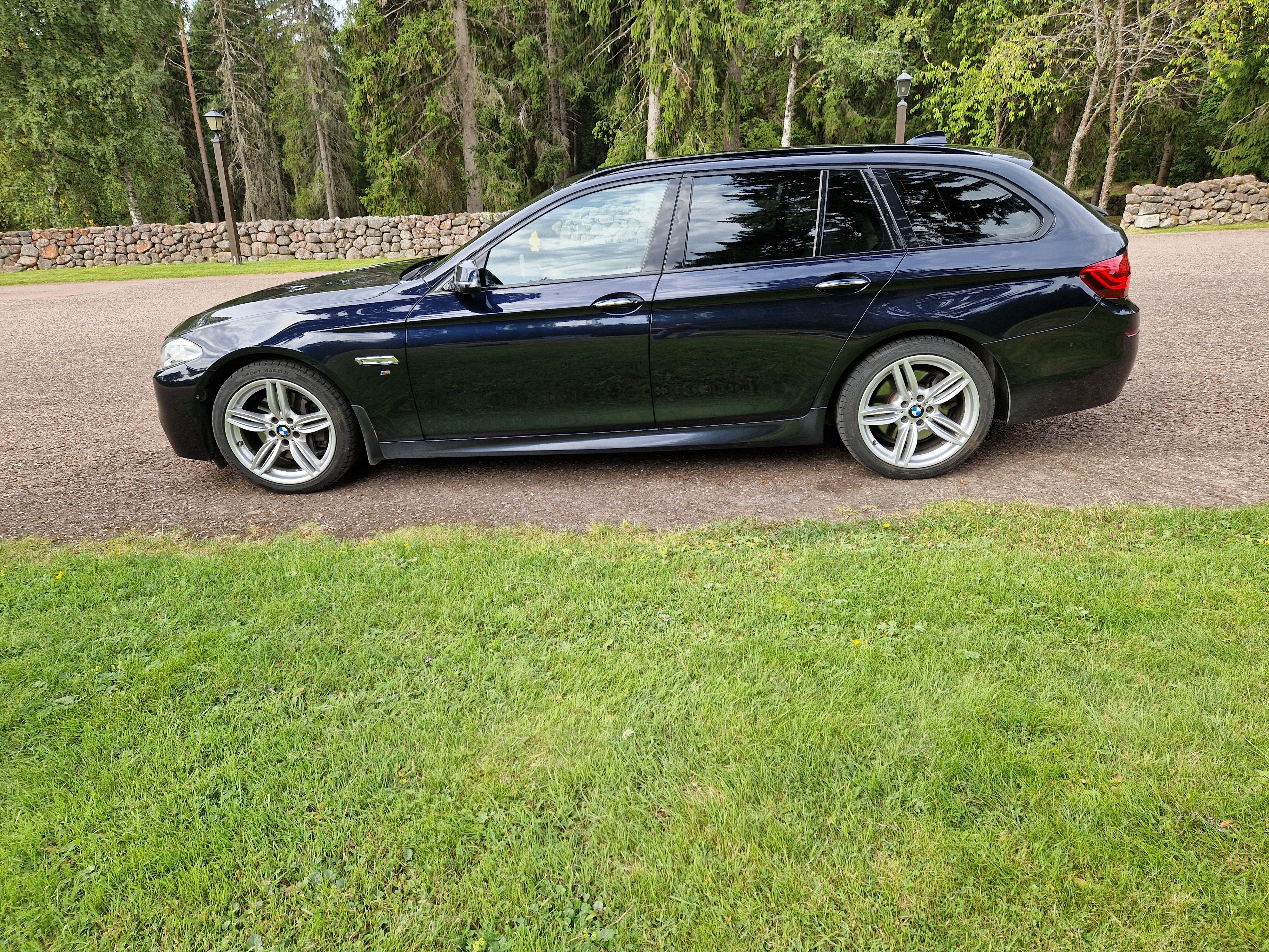 BMW 535 2016, bild 2/10