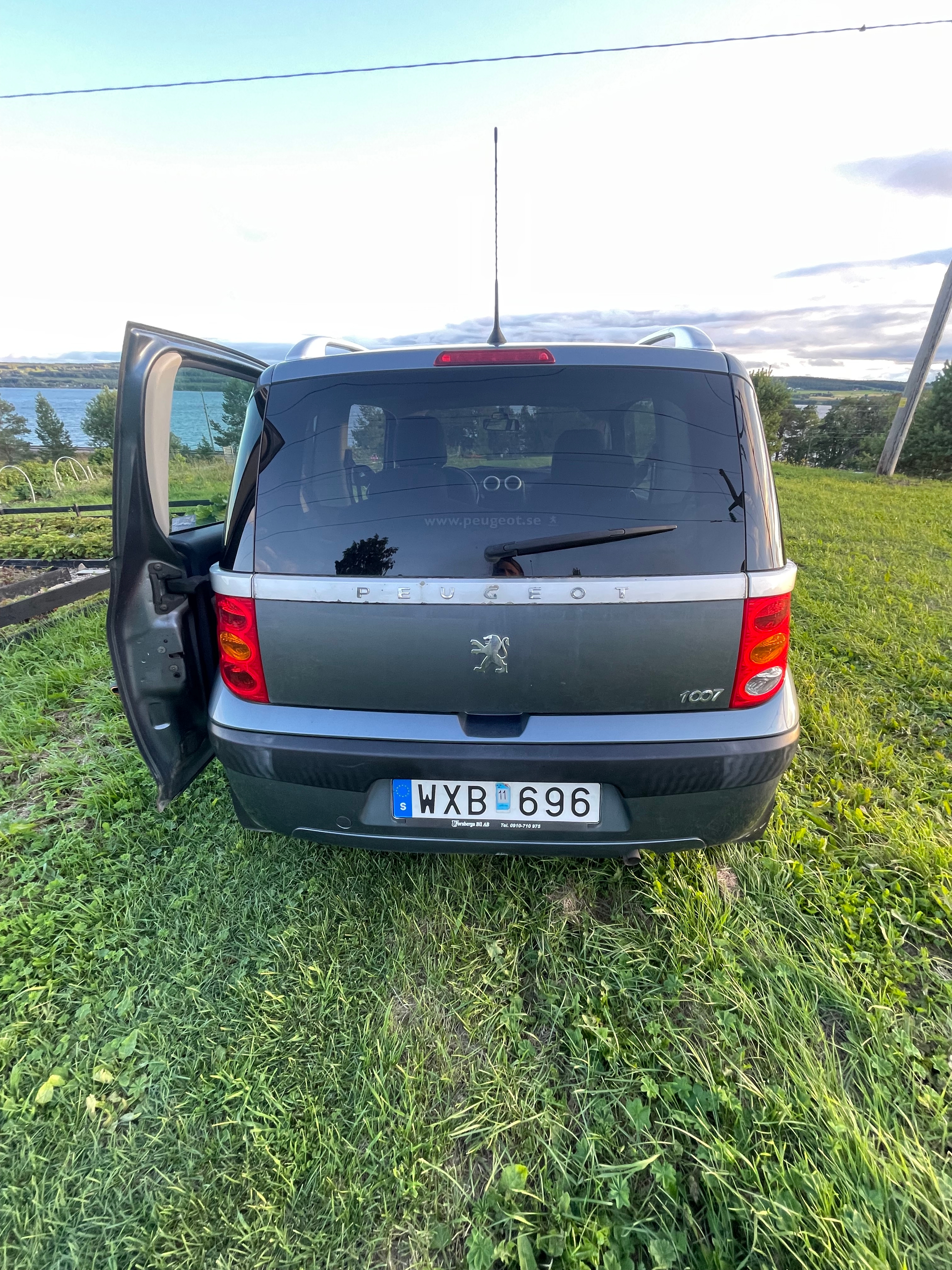 Peugeot 1007 1.4 Manuell 2005, kuva 4/8