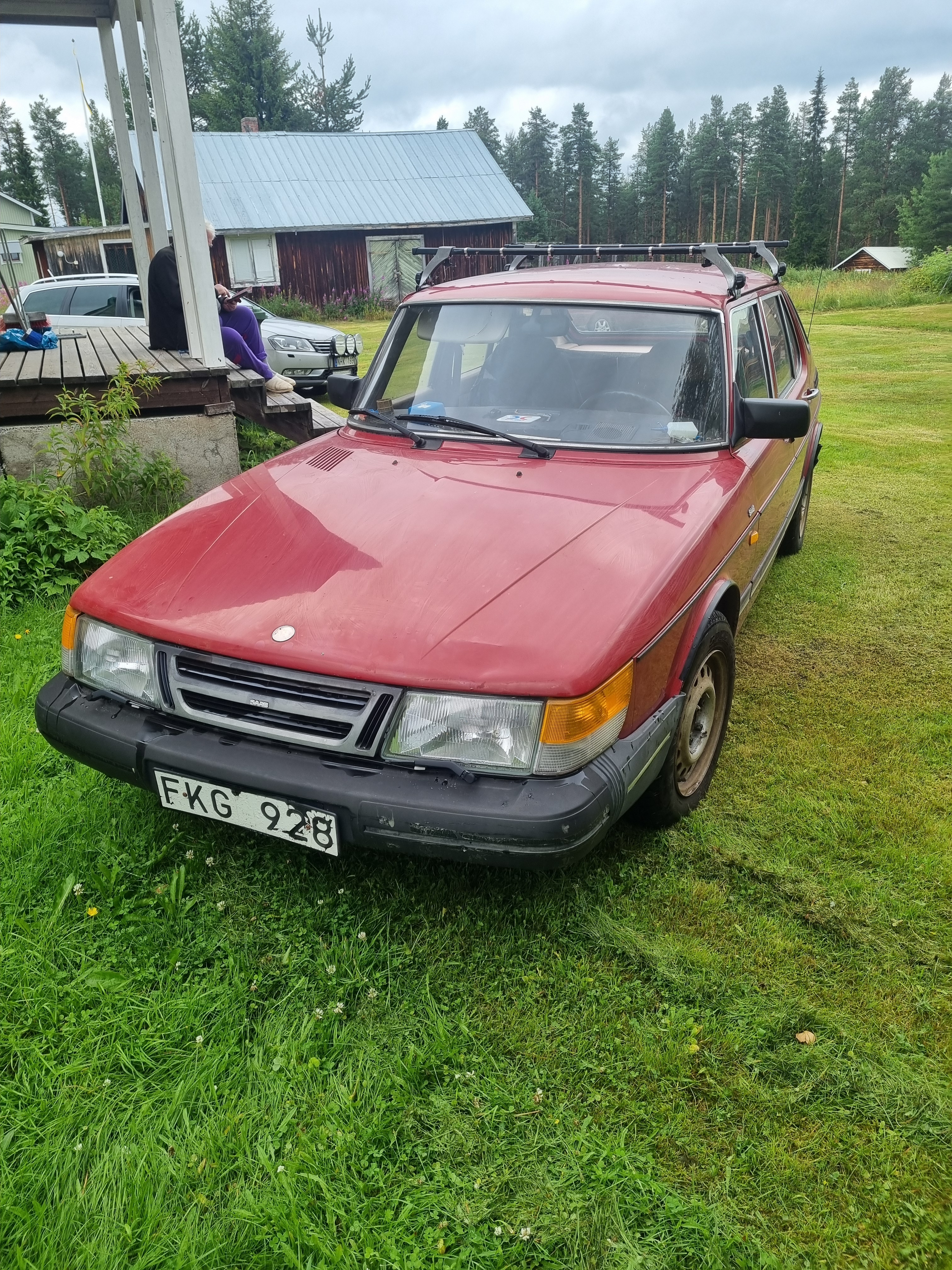 Saab 900 5-dörrar 2.0 Manuell 1987, bild 2/2